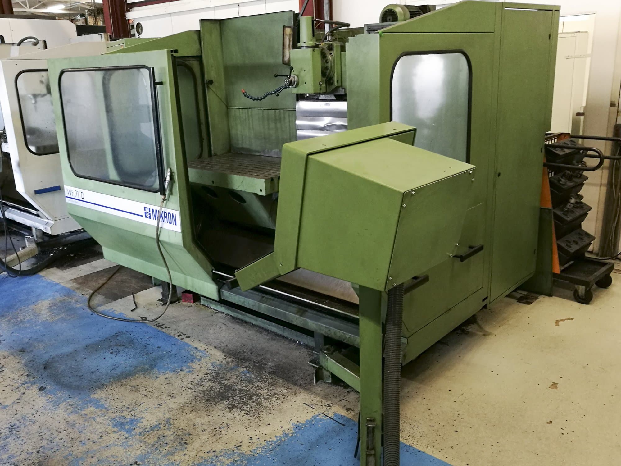 Masinavaade Mikron WF-71 D   paremalt