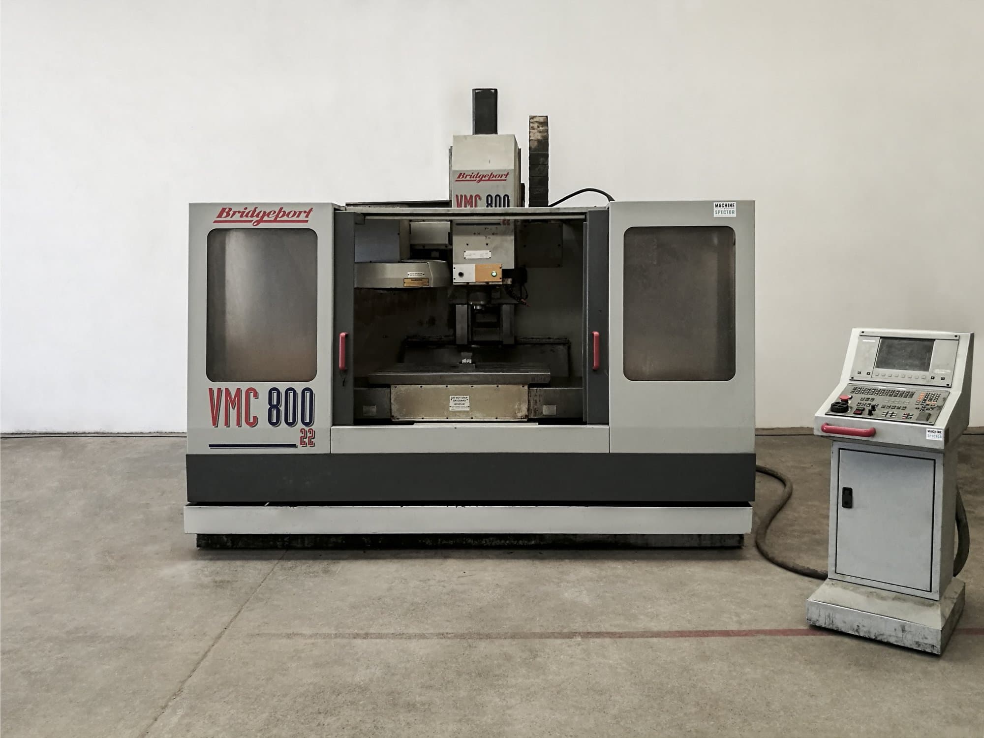 Masina Bridgeport VMC 800.22   eestvaade