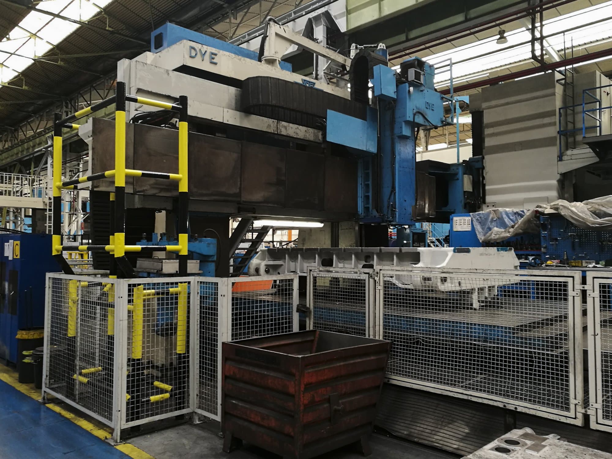 Masinavaade DYE FPF-4-N/C   vasakult