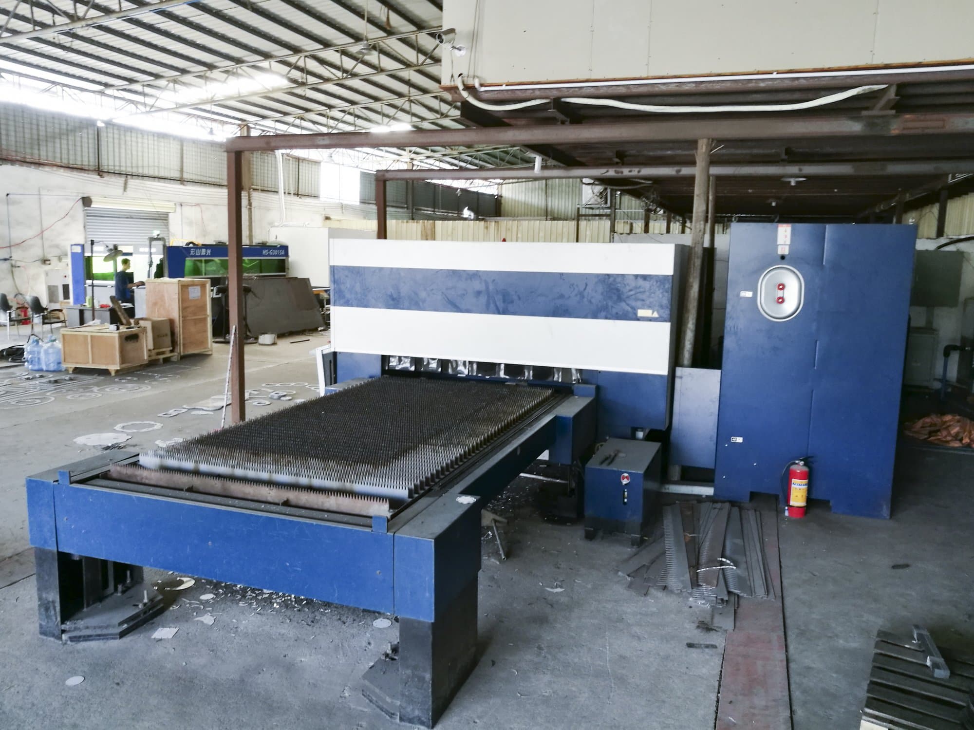 Masinavaade Trumpf TruLaser 3030   paremalt