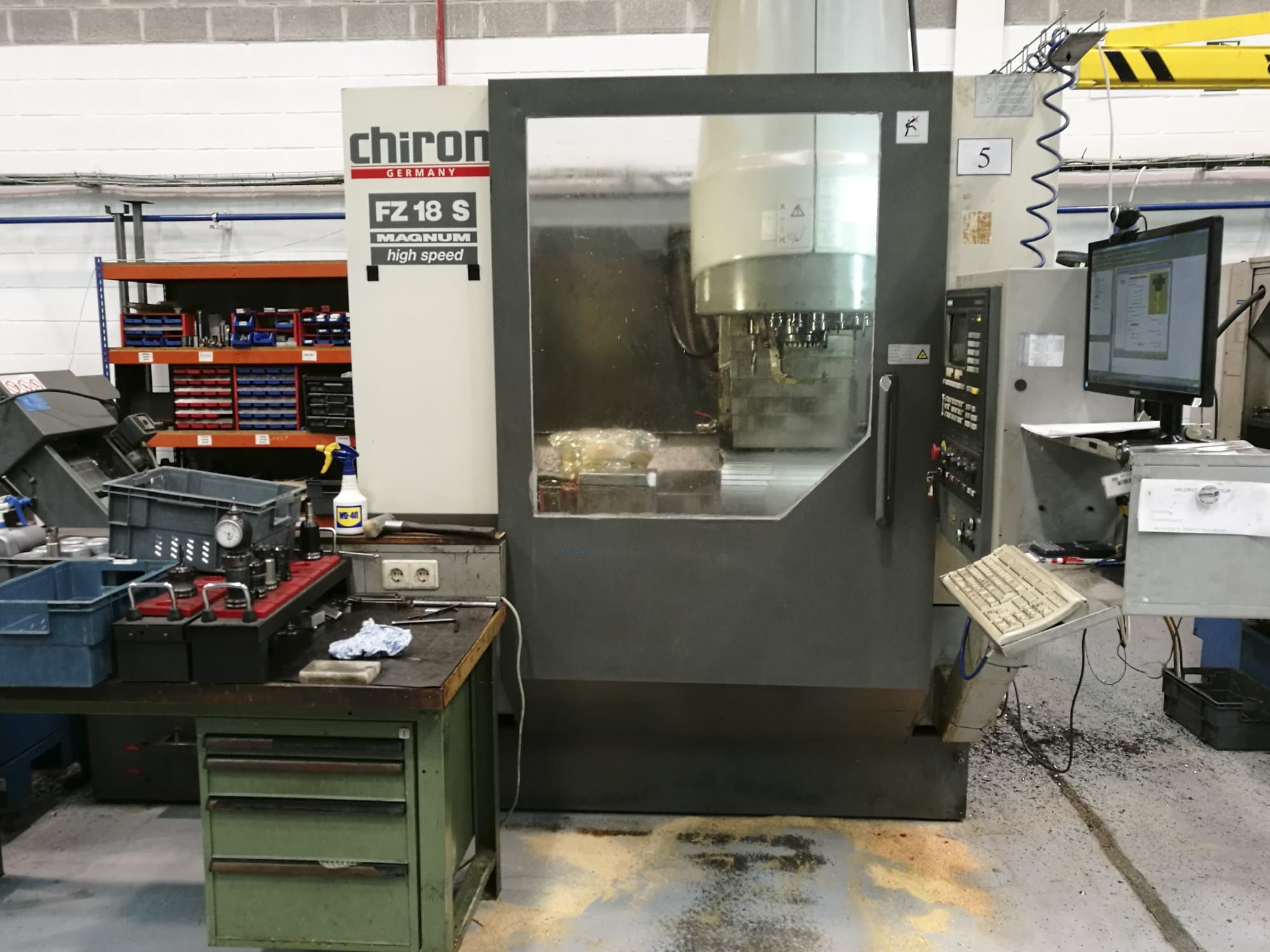 Masina Chiron FZ18 S Magnum   eestvaade