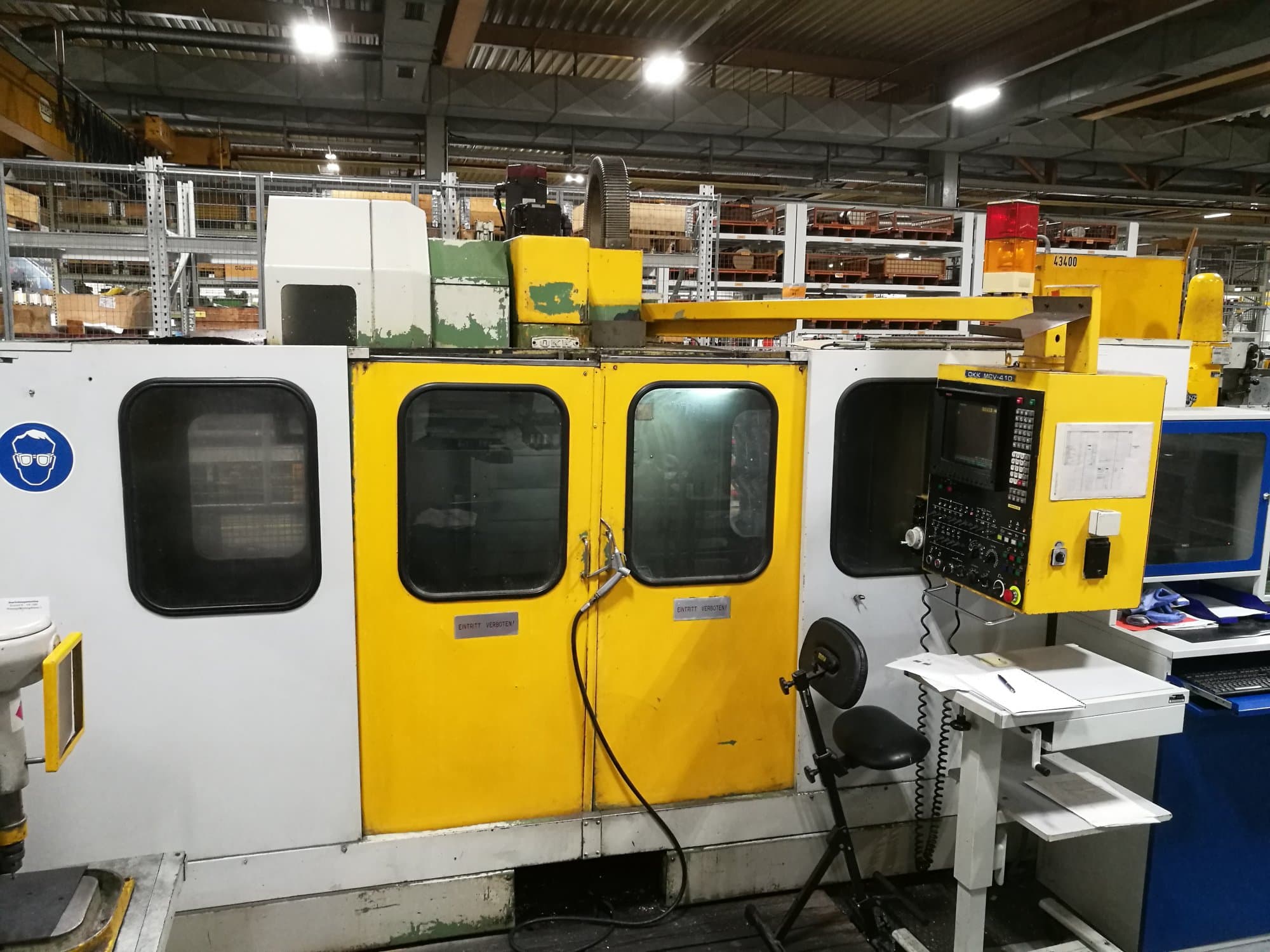 Masina OKK MCV-410   eestvaade