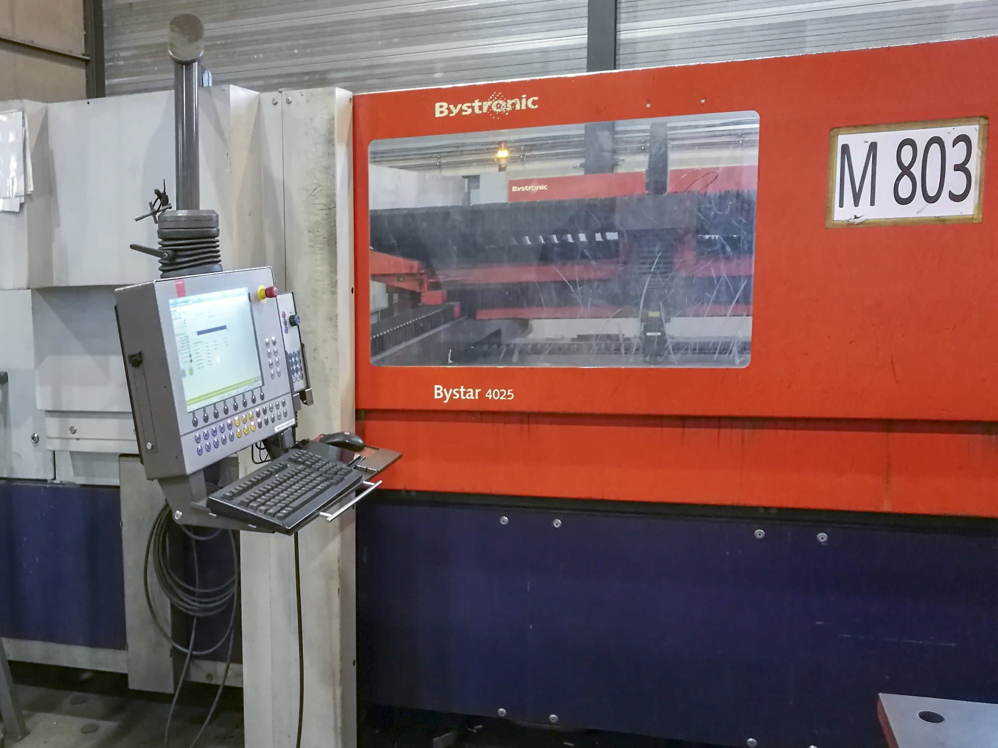 Masina Bystronic Bystar 4025 NT 80 eestvaade