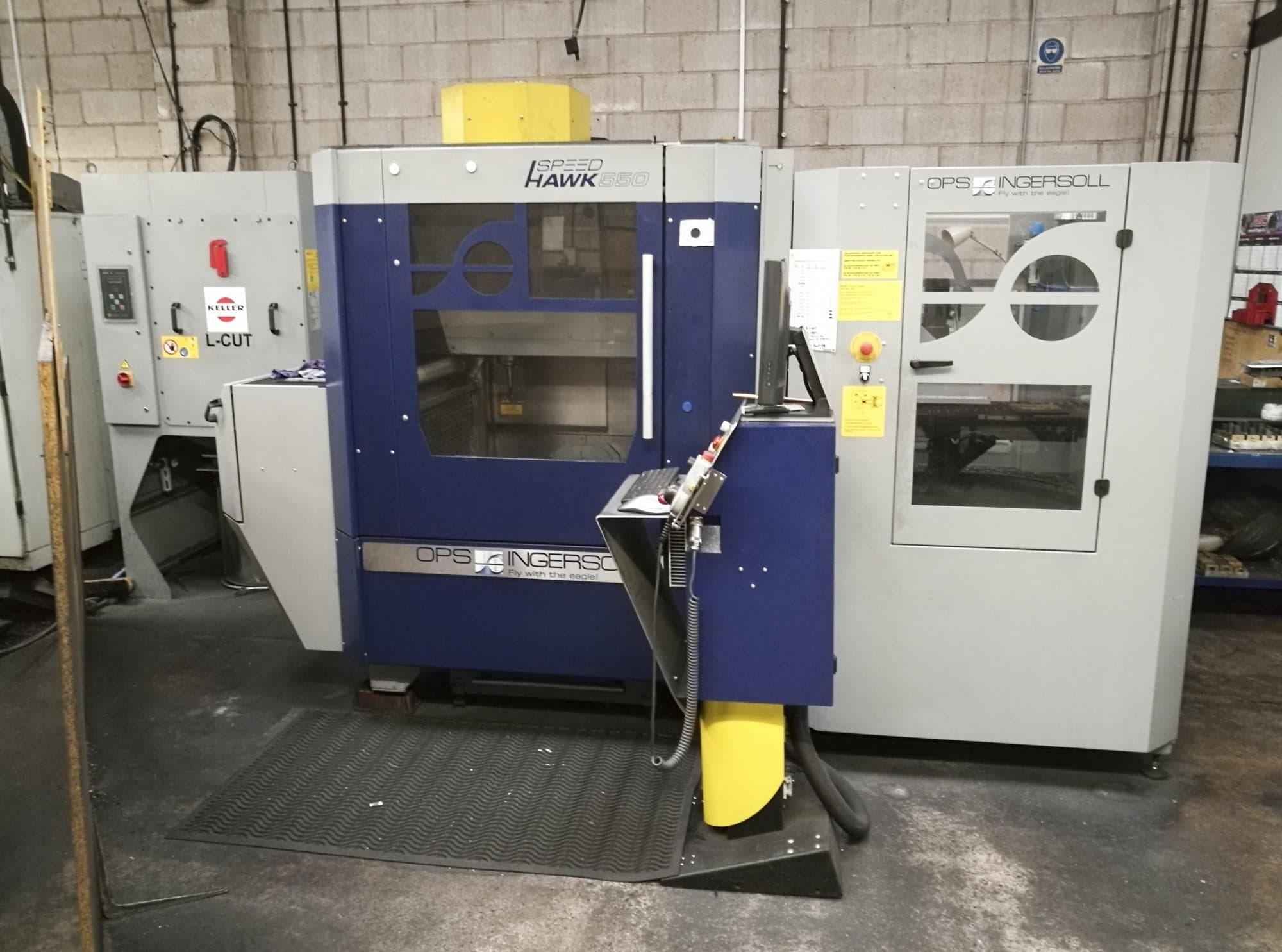 Masina OPS-INGERSOLL Speed Hawk 550   eestvaade