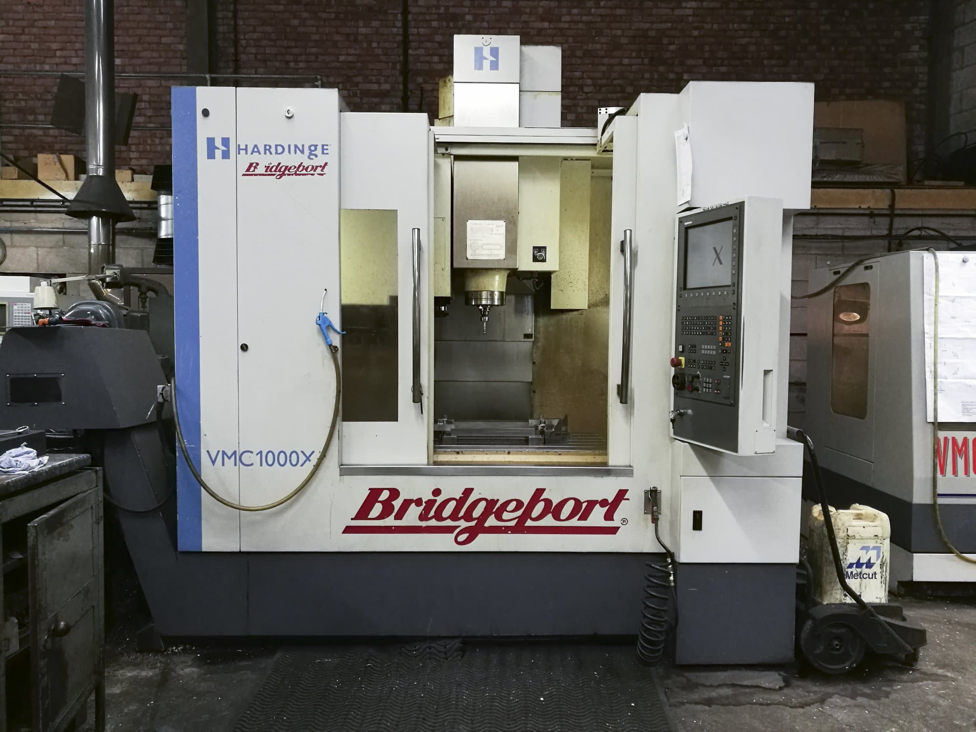 Masina Bridgeport VMC XP3-1000   eestvaade