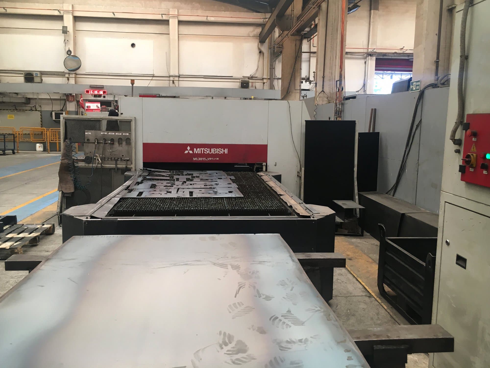 Masina Mitsubishi Electric ML3015LV PLUS II   eestvaade