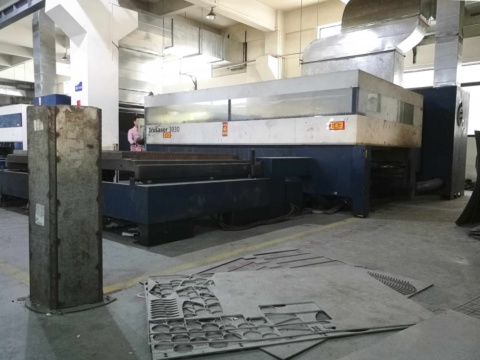 Masinavaade Trumpf TruLaser 3030   vasakult
