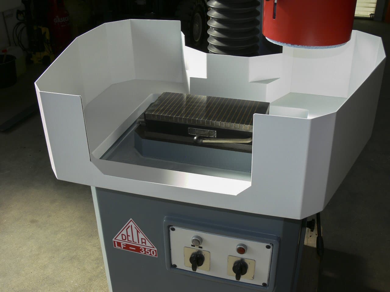 Masina DELTA LF-350   eestvaade