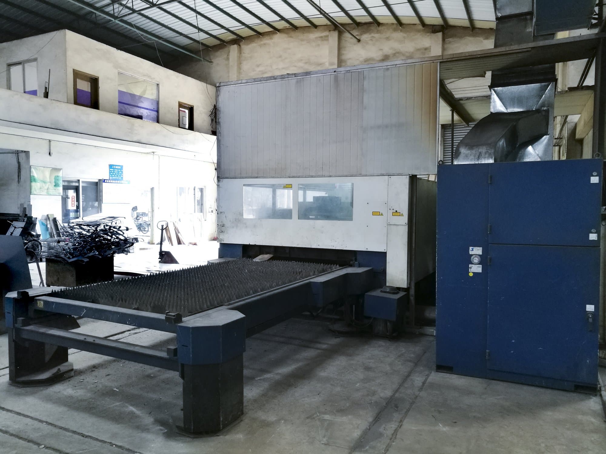 Masinavaade Trumpf TruLaser L3030   paremalt