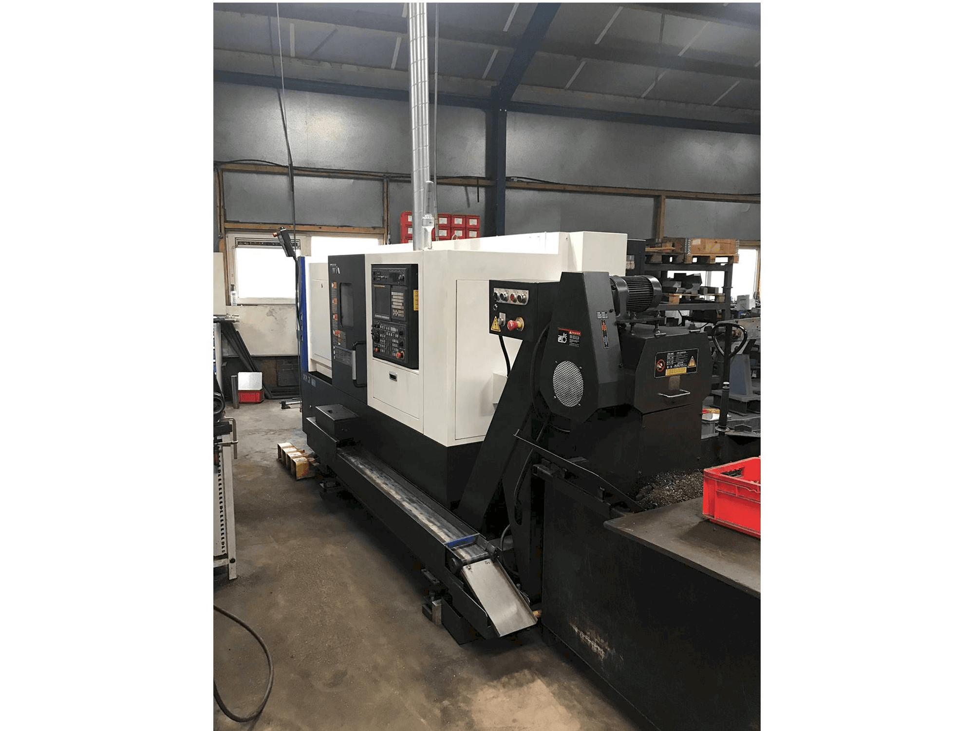 Masina Hyundai Wia L230LMSA eestvaade