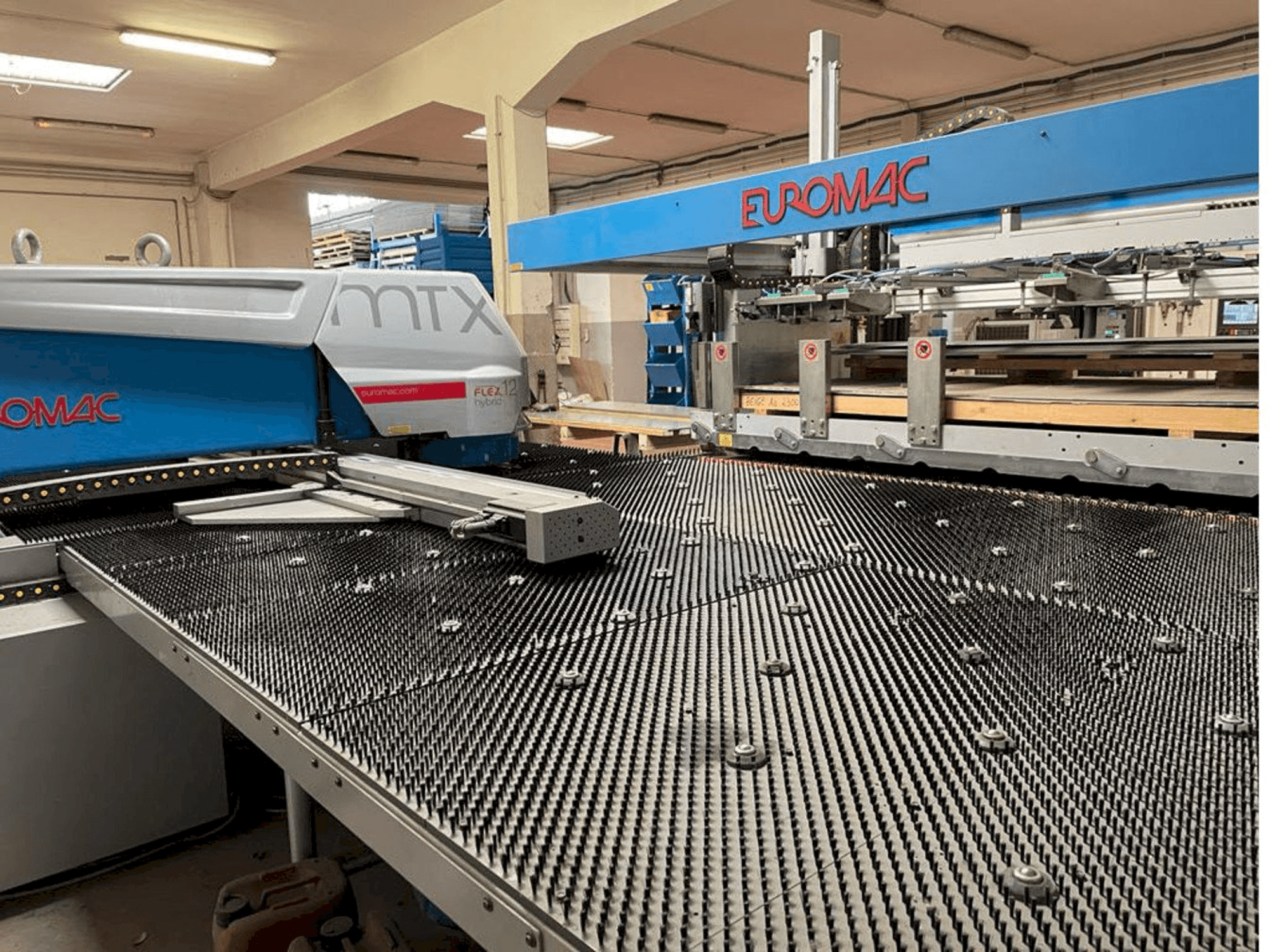 Masina Euromac MTX Flex 12 Hybrid eestvaade