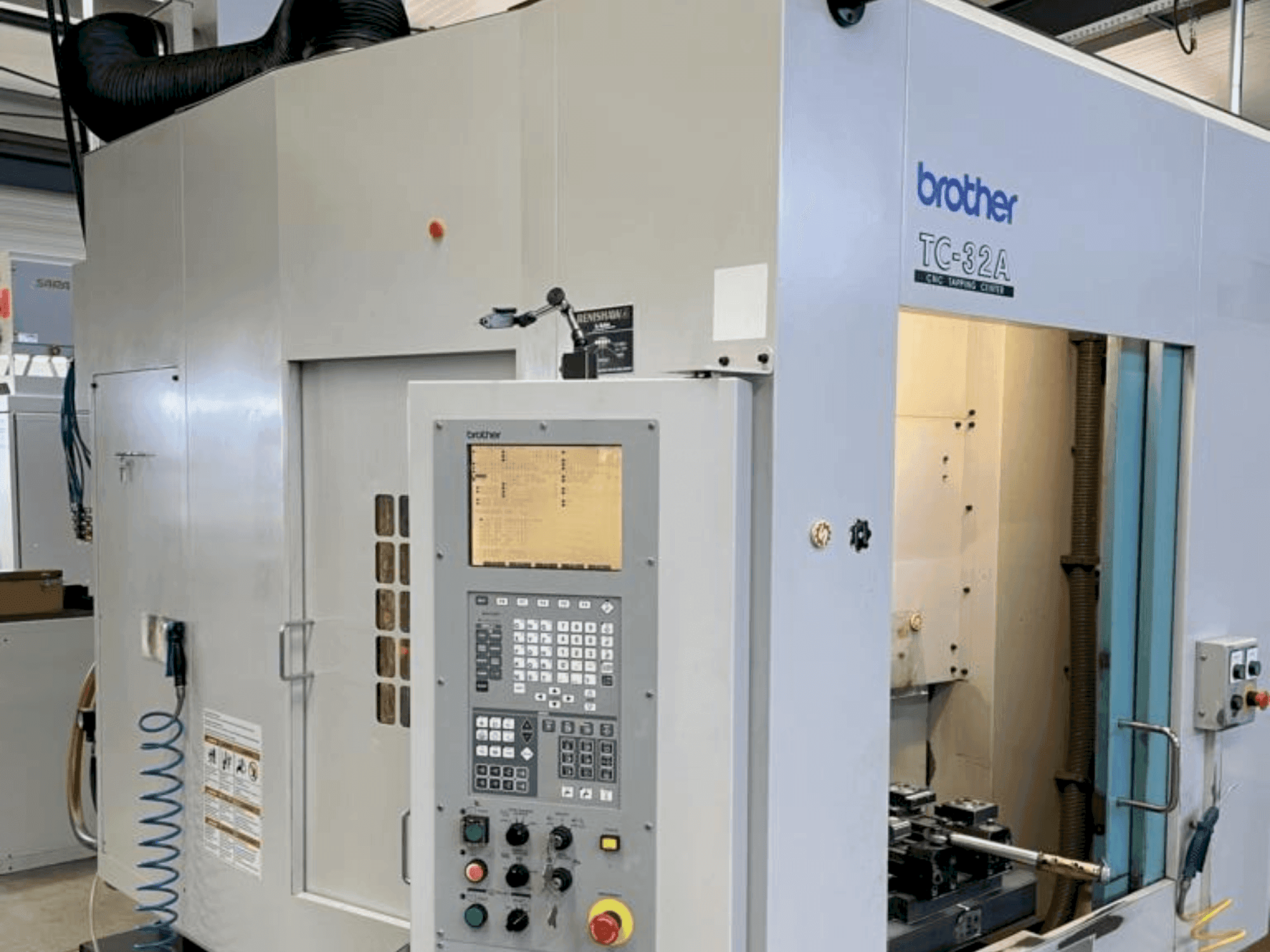 Masina Brother TC32A eestvaade
