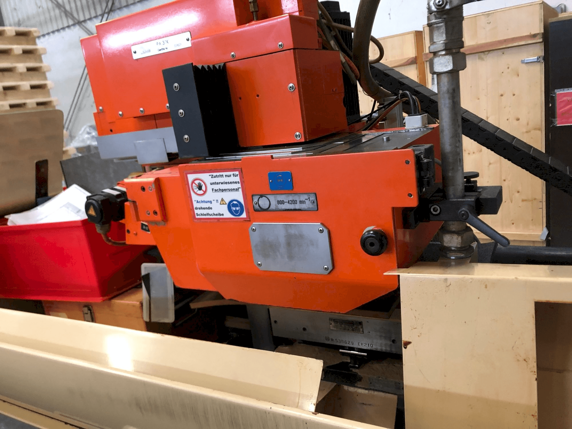 Masina JUNG JF 525 N eestvaade