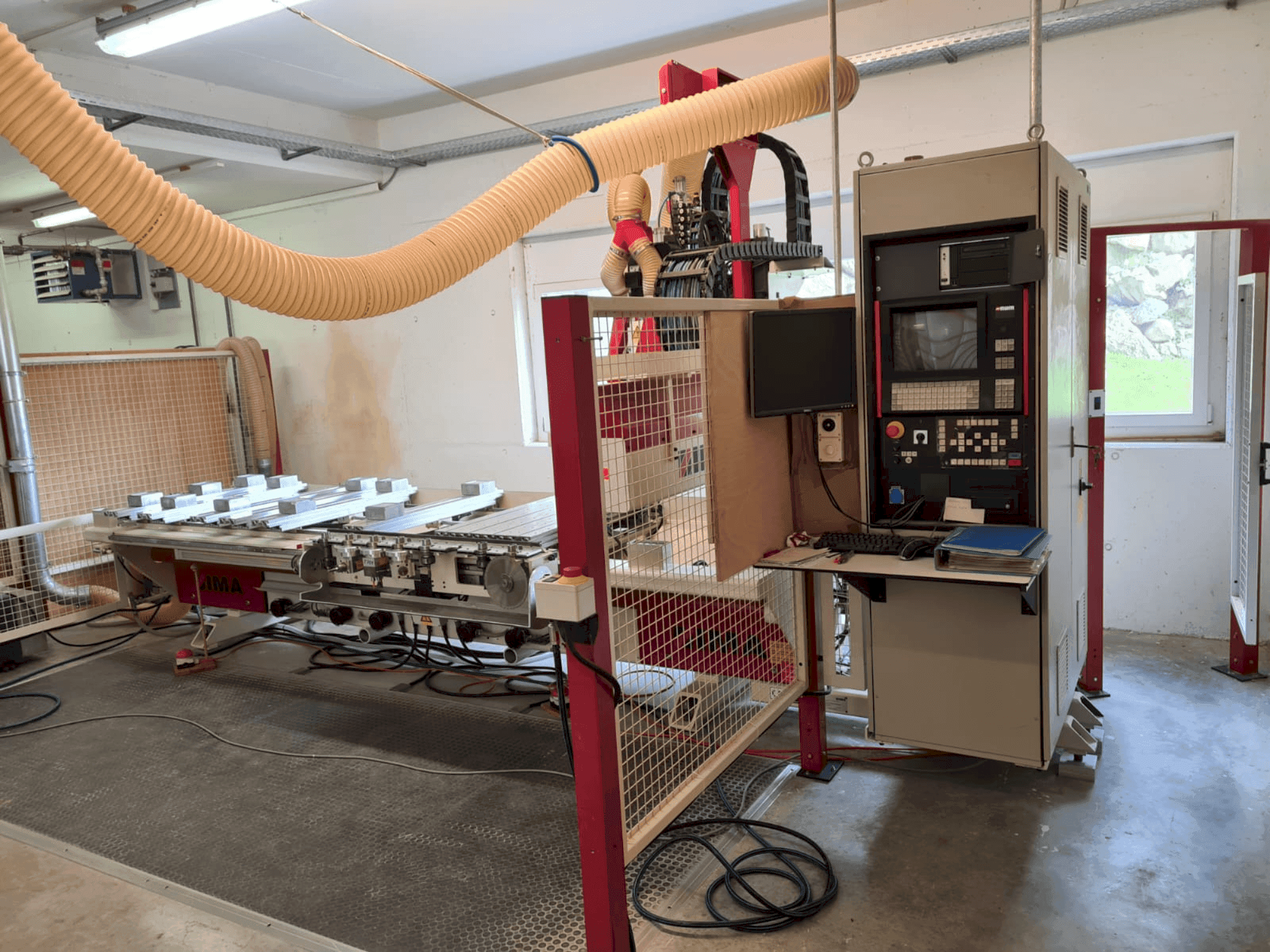 Masina IMA BIMA 310 120/300 eestvaade