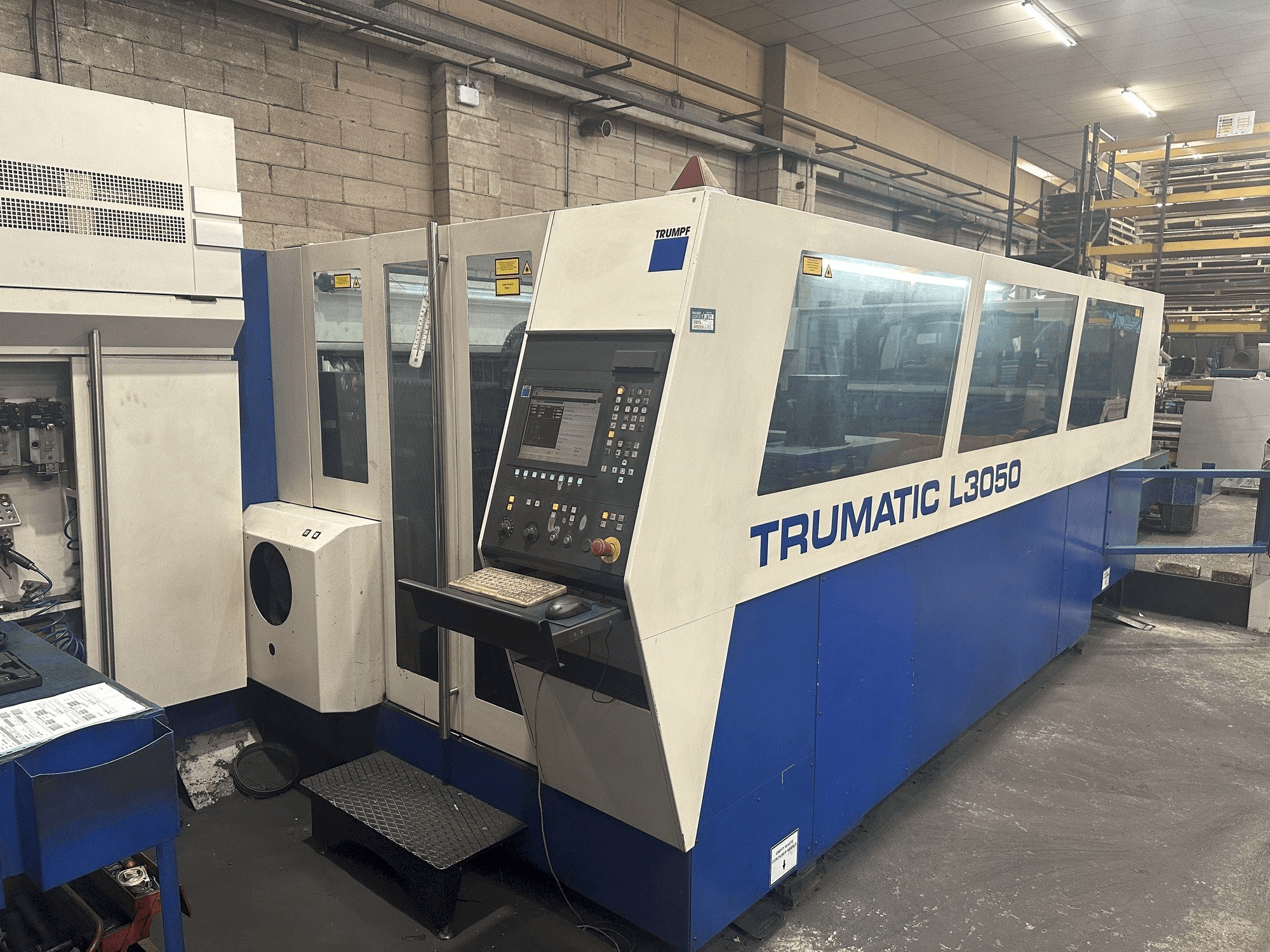 Masina Trumpf Trumatic L3050 eestvaade