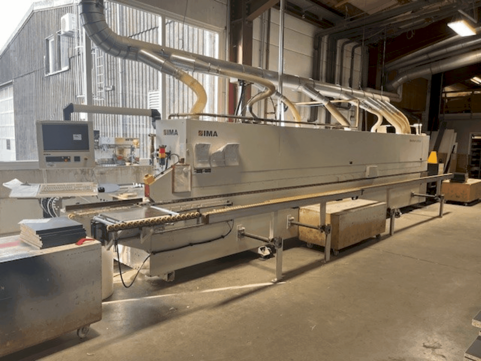 Masina IMA Novimat/Contour/I/G80/700/R3+ eestvaade