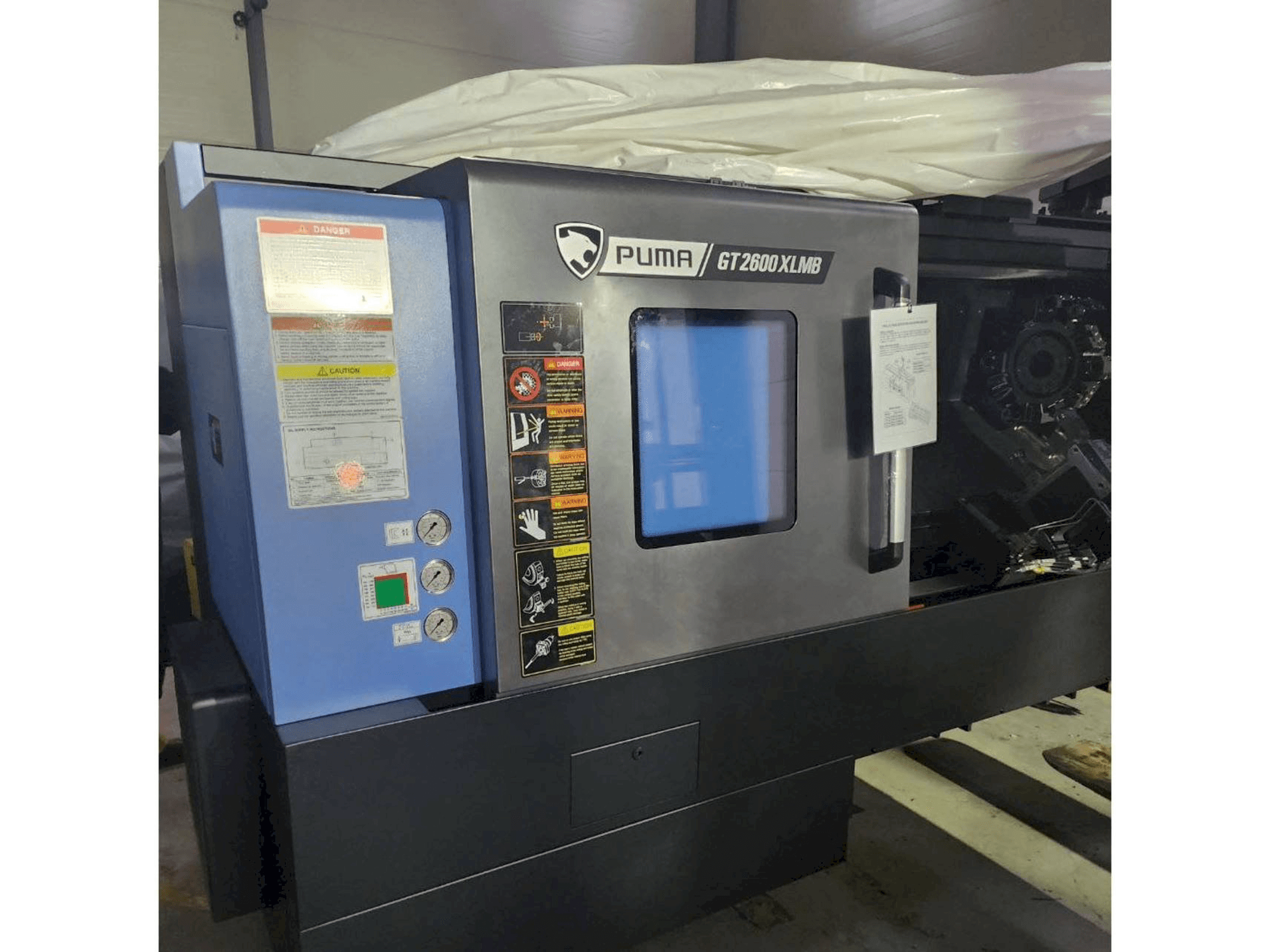 Masina DN SOLUTIONS eestvaade