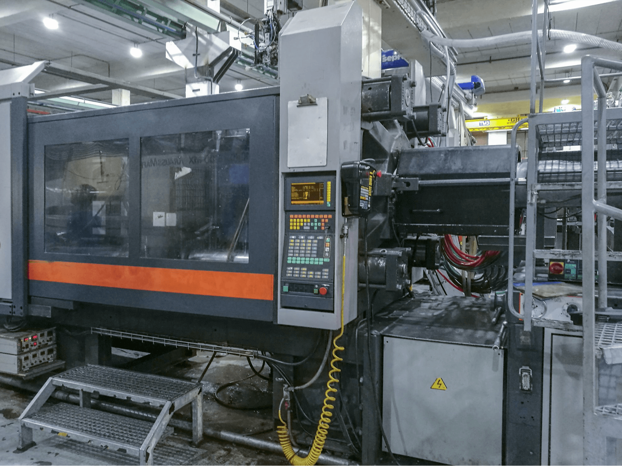 Masinavaade SANDRETTO 4435-550 paremalt