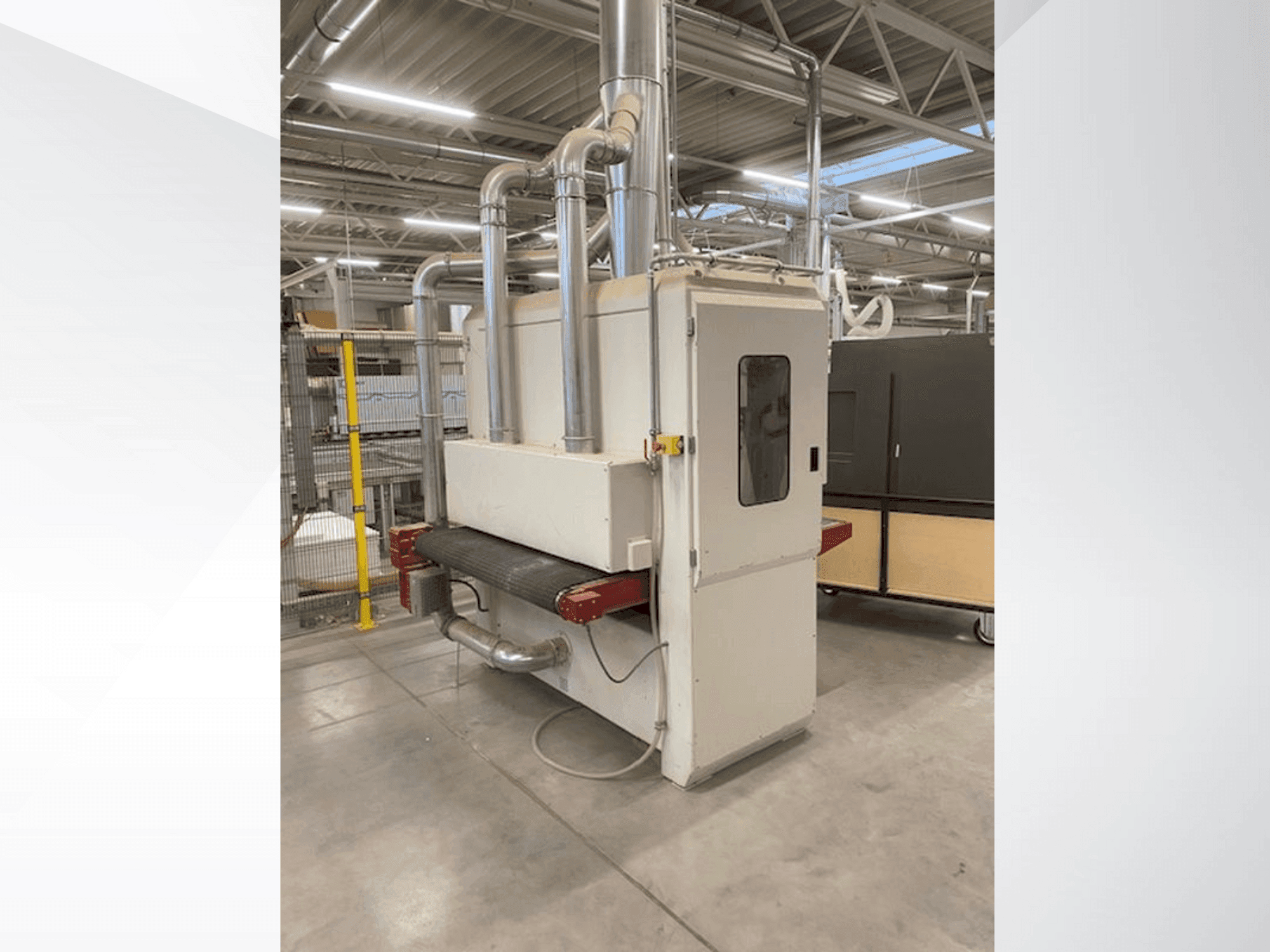 Masina WEBER LCE-2000-S-S1350 eestvaade