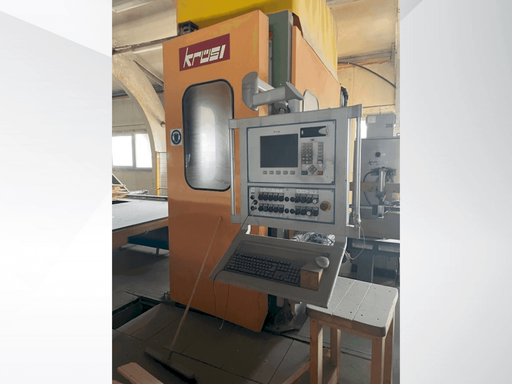 Masina KRÜSI KM-95 G1 eestvaade