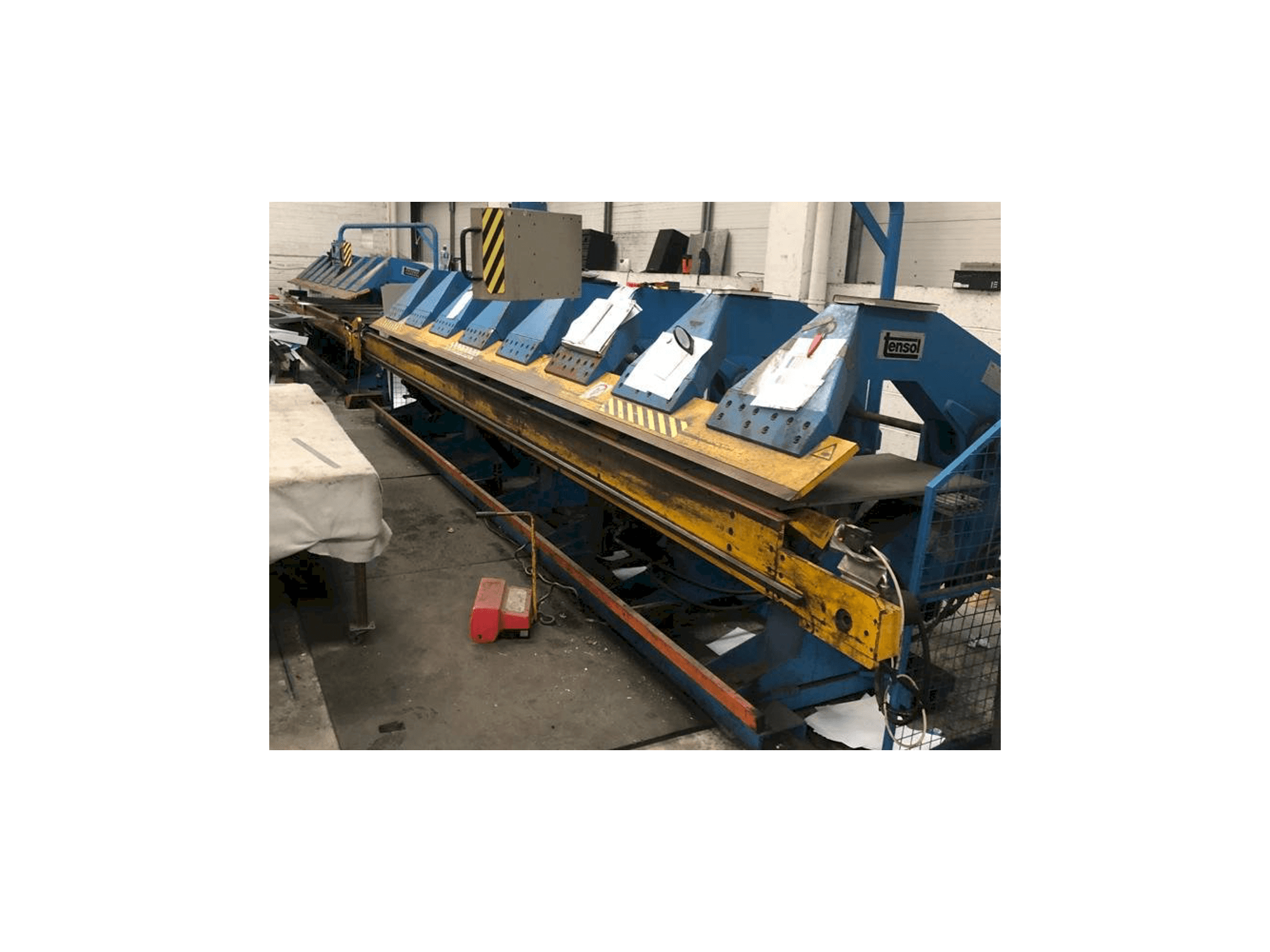 Masina Tensol H200-6.2 eestvaade