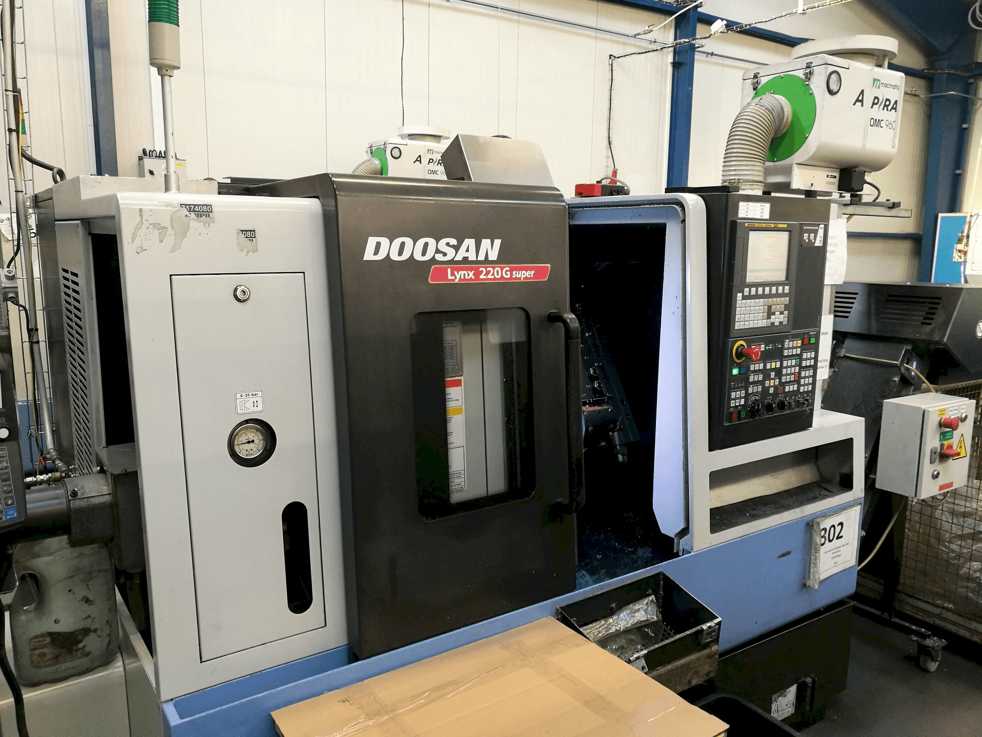 Masina Doosan Lynx 220GA eestvaade