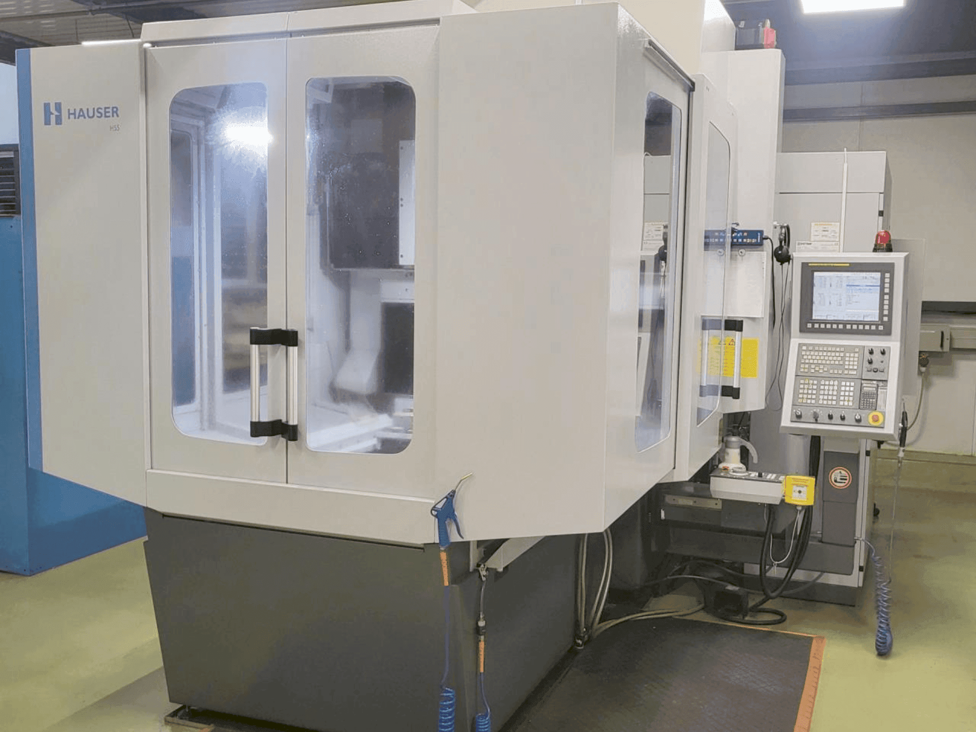 Masina HAUSER KELLENBERGER H55-400 eestvaade