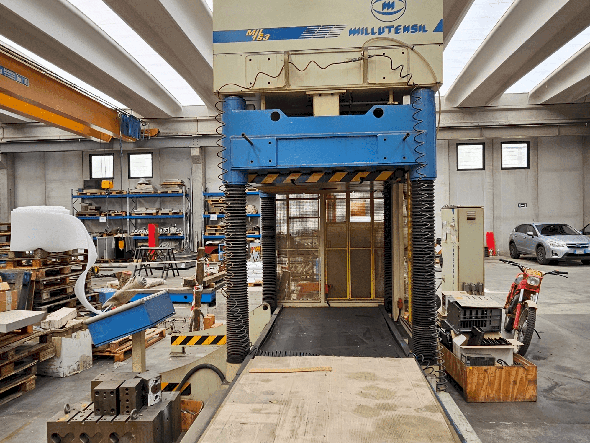 Masina MILLUTENSIL MIL163 eestvaade