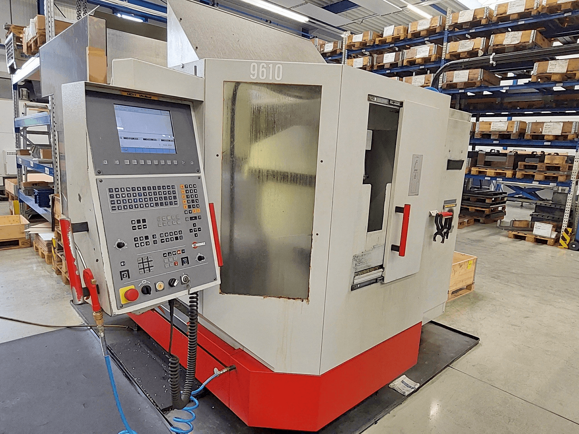 Masina HERMLE U 630 T eestvaade