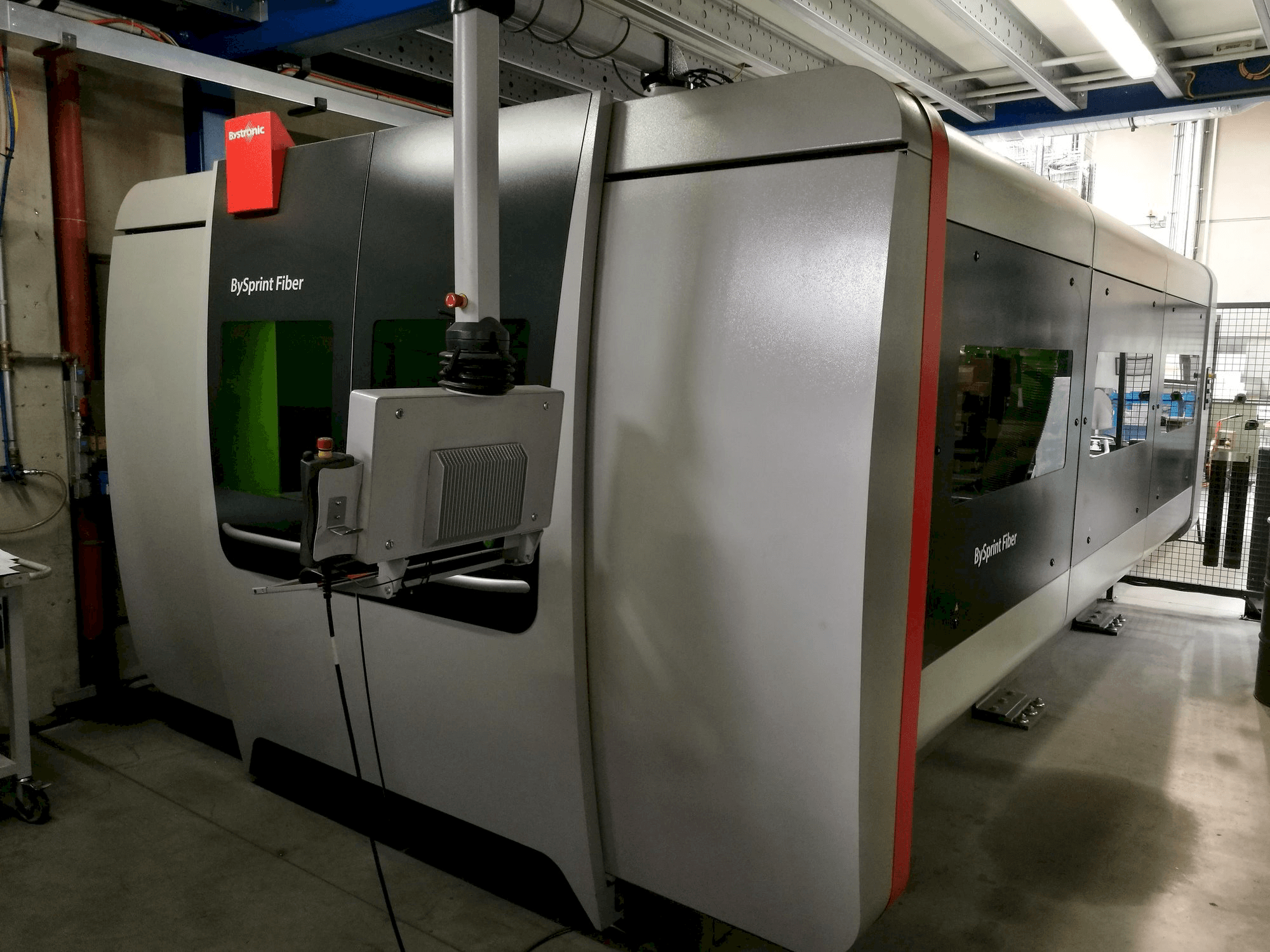 Masina Bystronic BySprint Fiber 3015 eestvaade