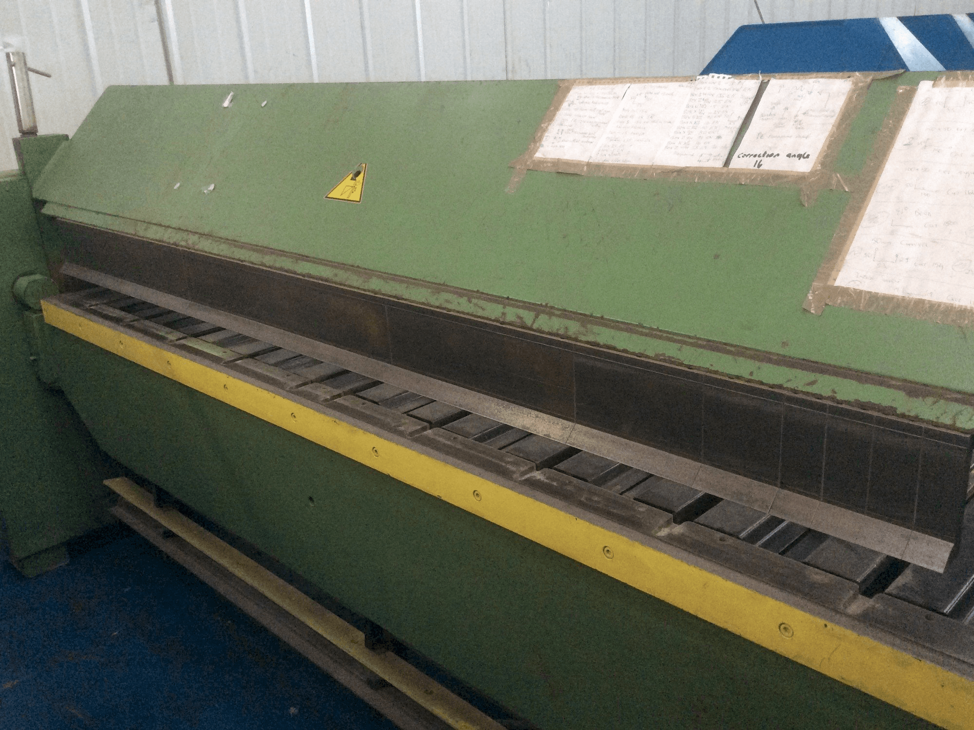 Masinavaade Schechtl MAB 250/CNC paremalt