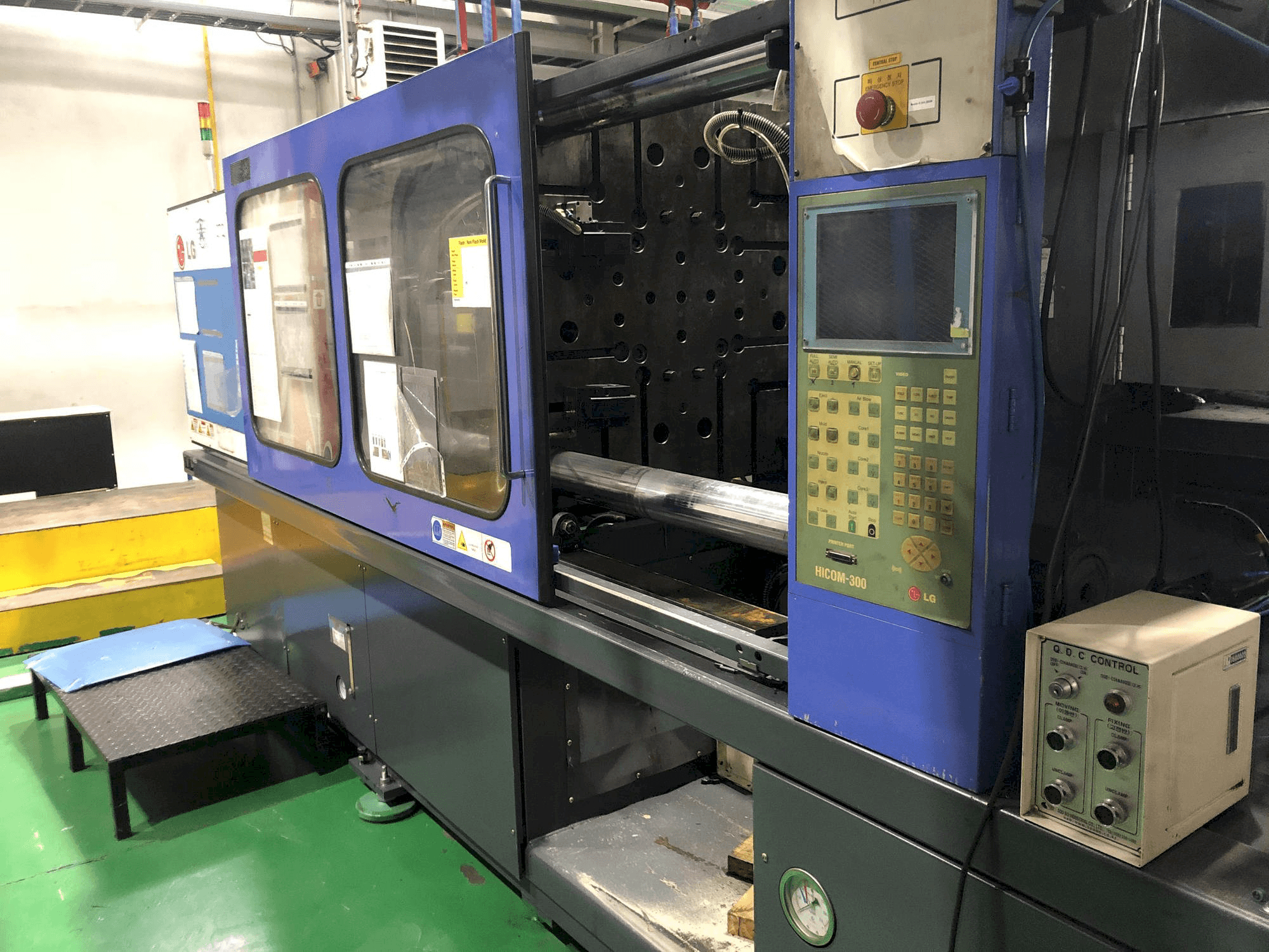 Masina LG LGH-350N eestvaade