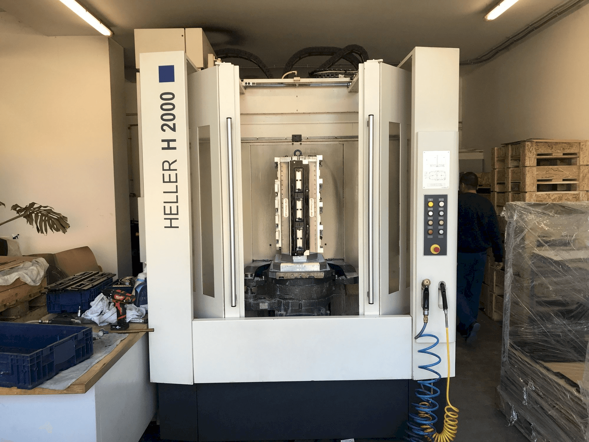 Masina HELLER H2000 eestvaade