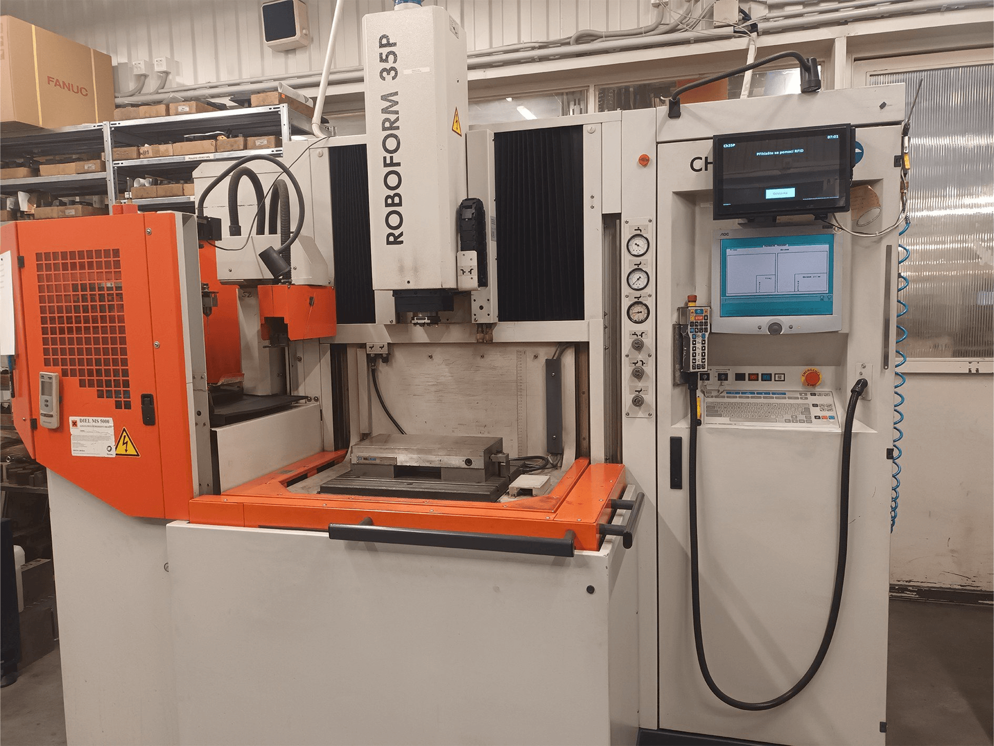 Masina CHARMILLES ROBOFORM 35P eestvaade