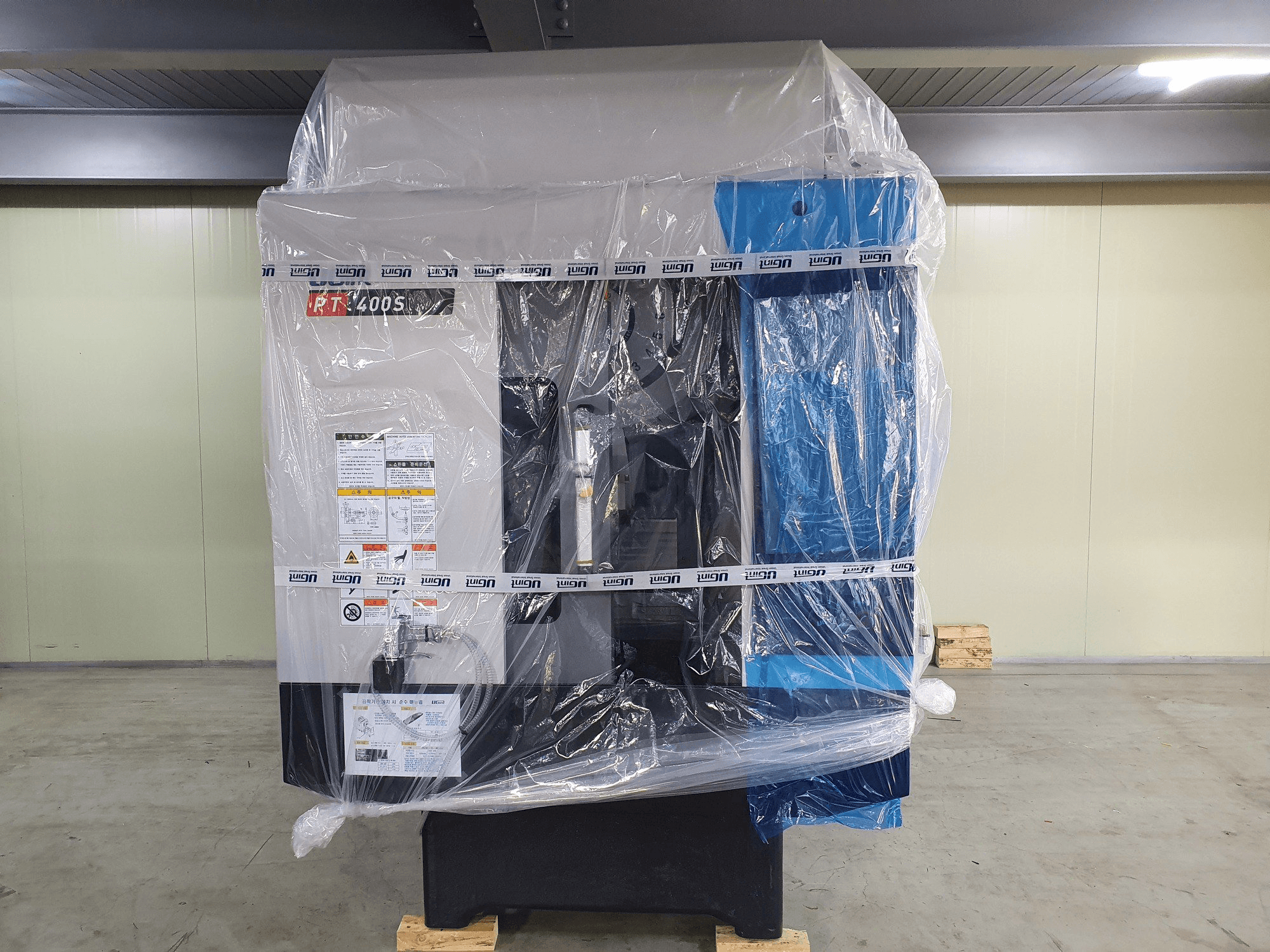 Masina UGINT PT400S eestvaade