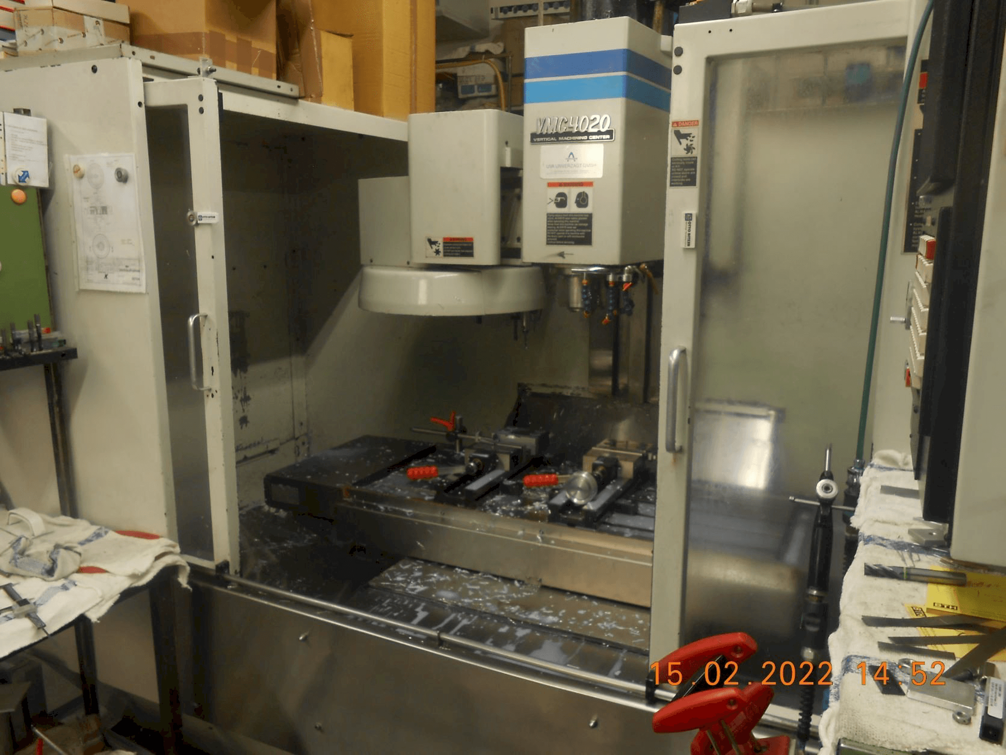 Masina FADAL CNC Bearbeitungszentrum VMC 4020 eestvaade