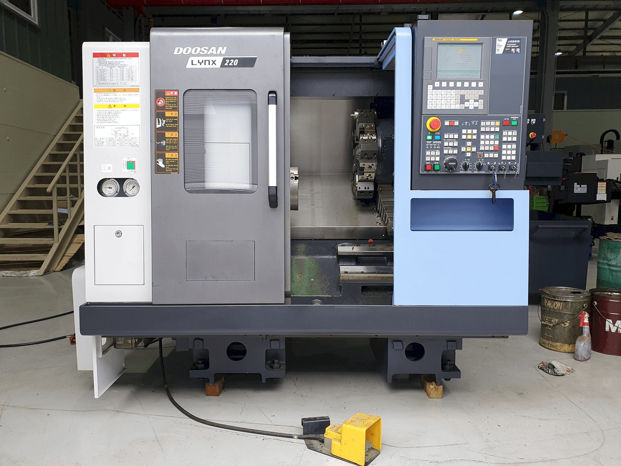 Masina Doosan LYNX220C eestvaade