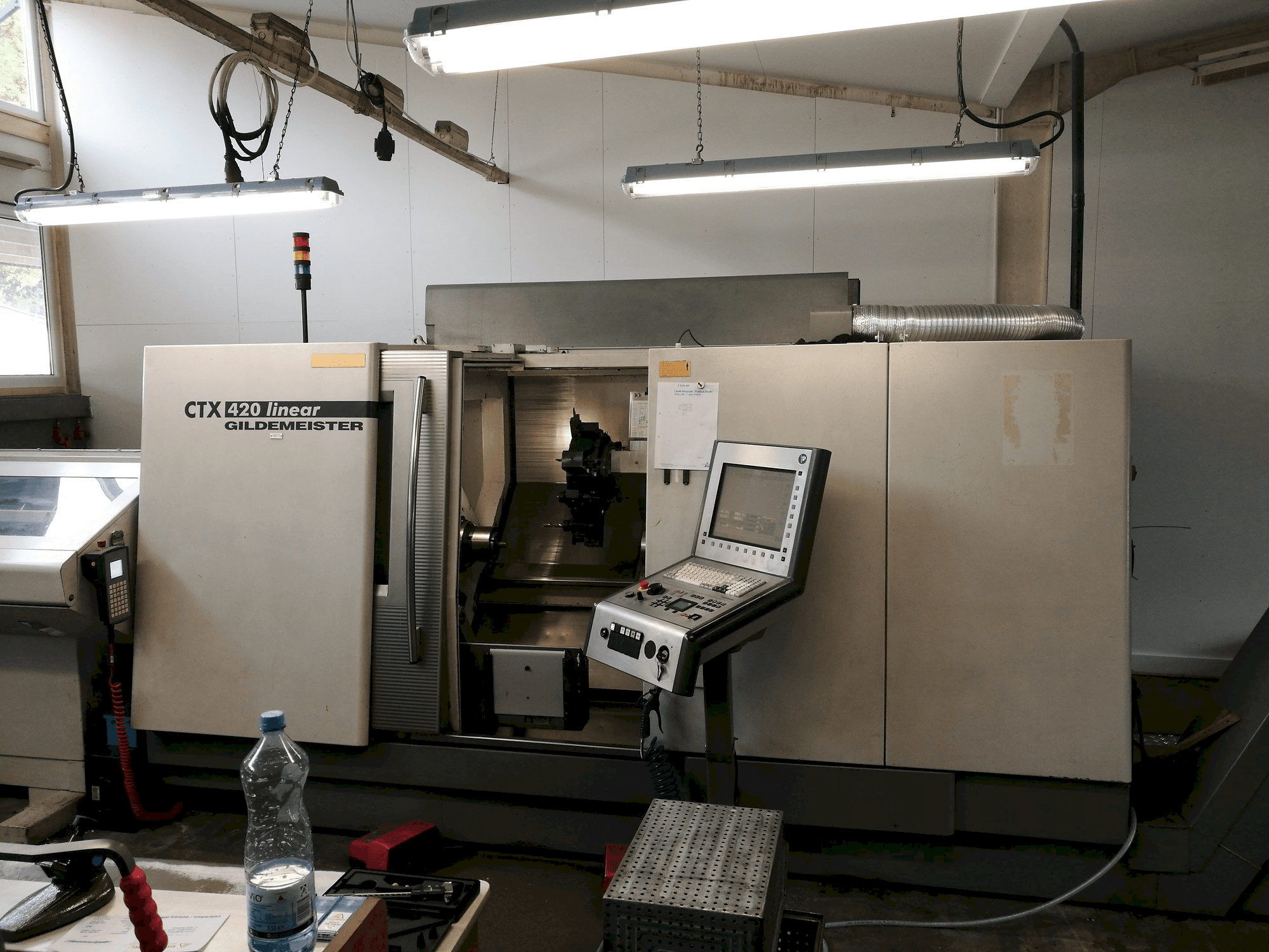 Masina Gildemeister CTX 420 linear eestvaade