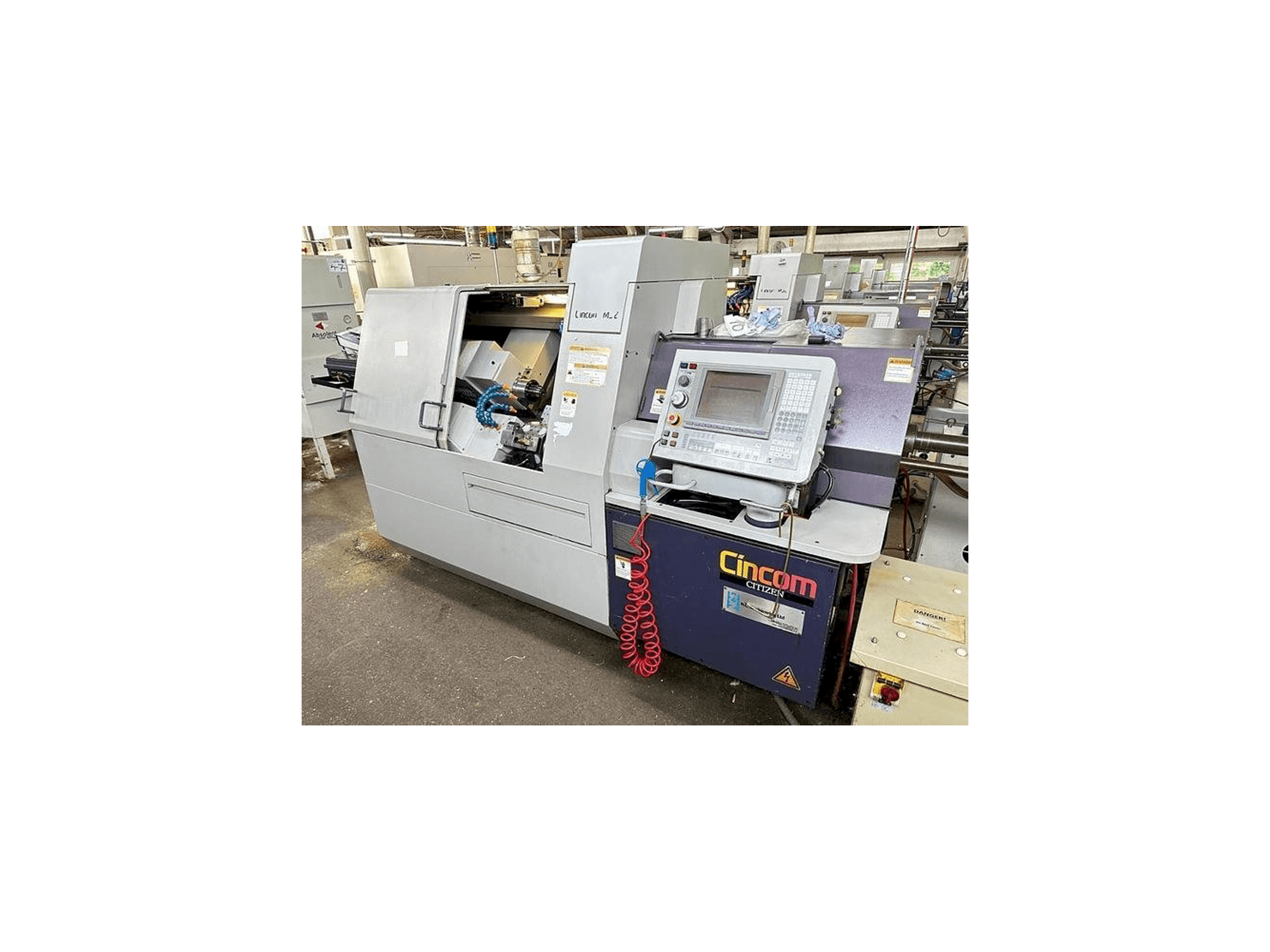 Masina Citizen M32 III eestvaade