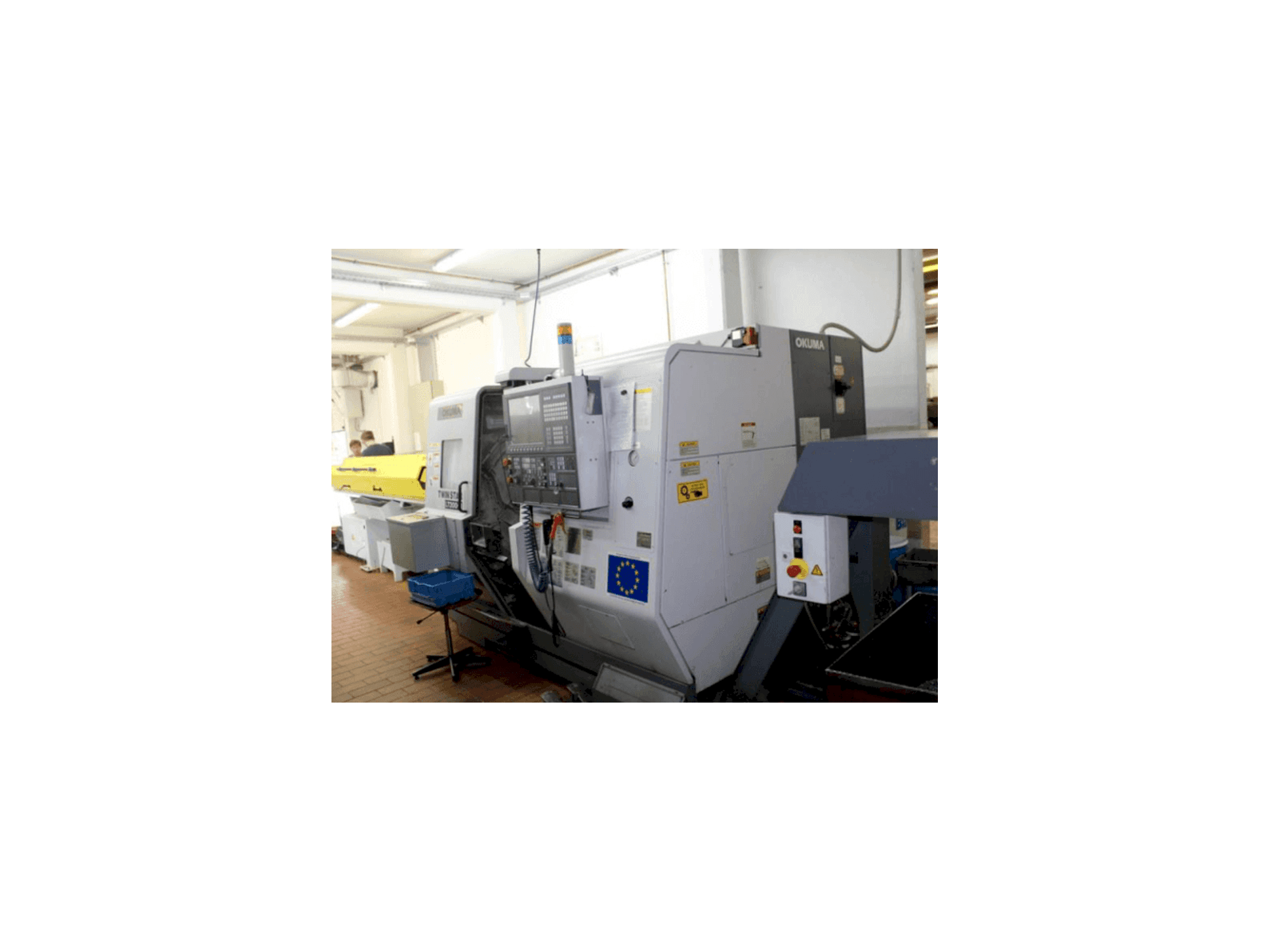 Masina Okuma TWIN STAR LT200-M eestvaade