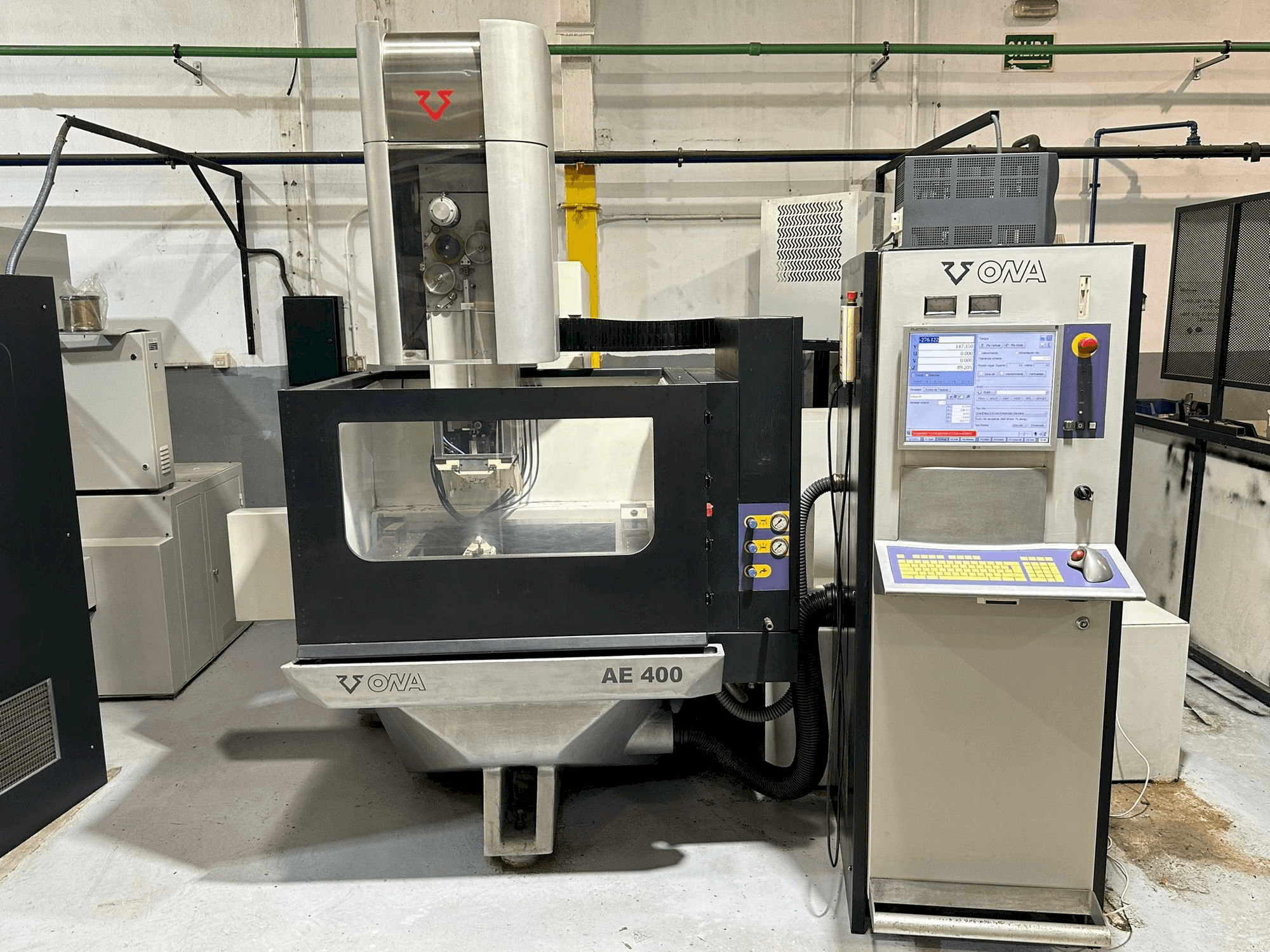 Masina ONA AE400 eestvaade