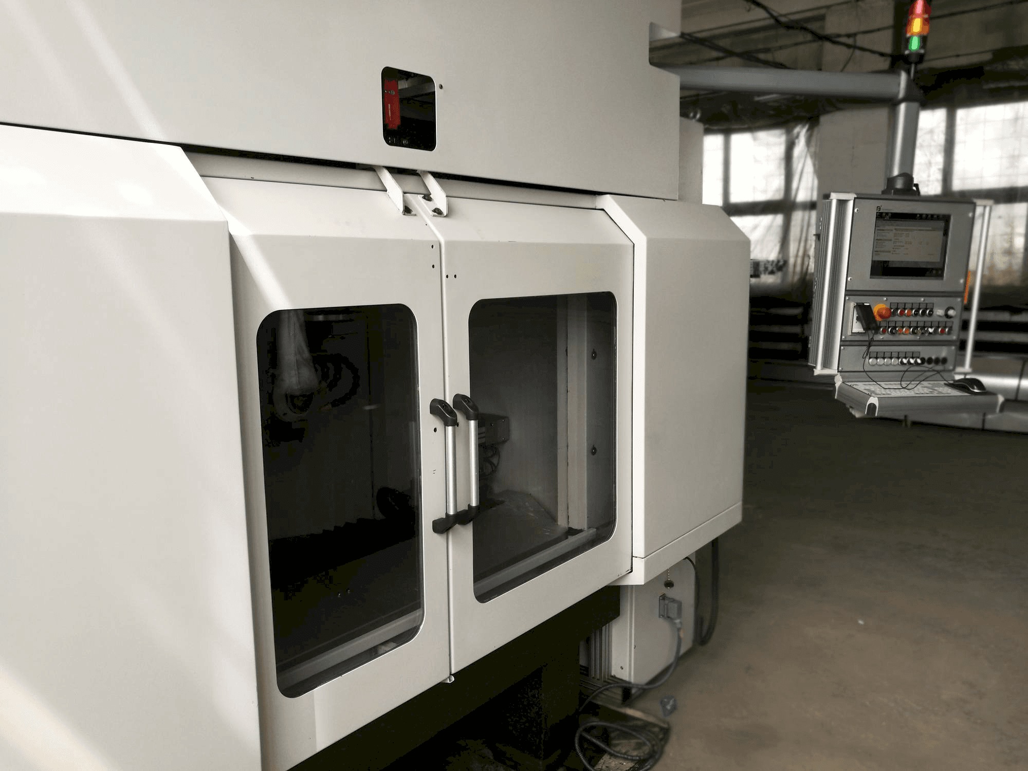 Masina Fohrenbach F-Grind 605 eestvaade