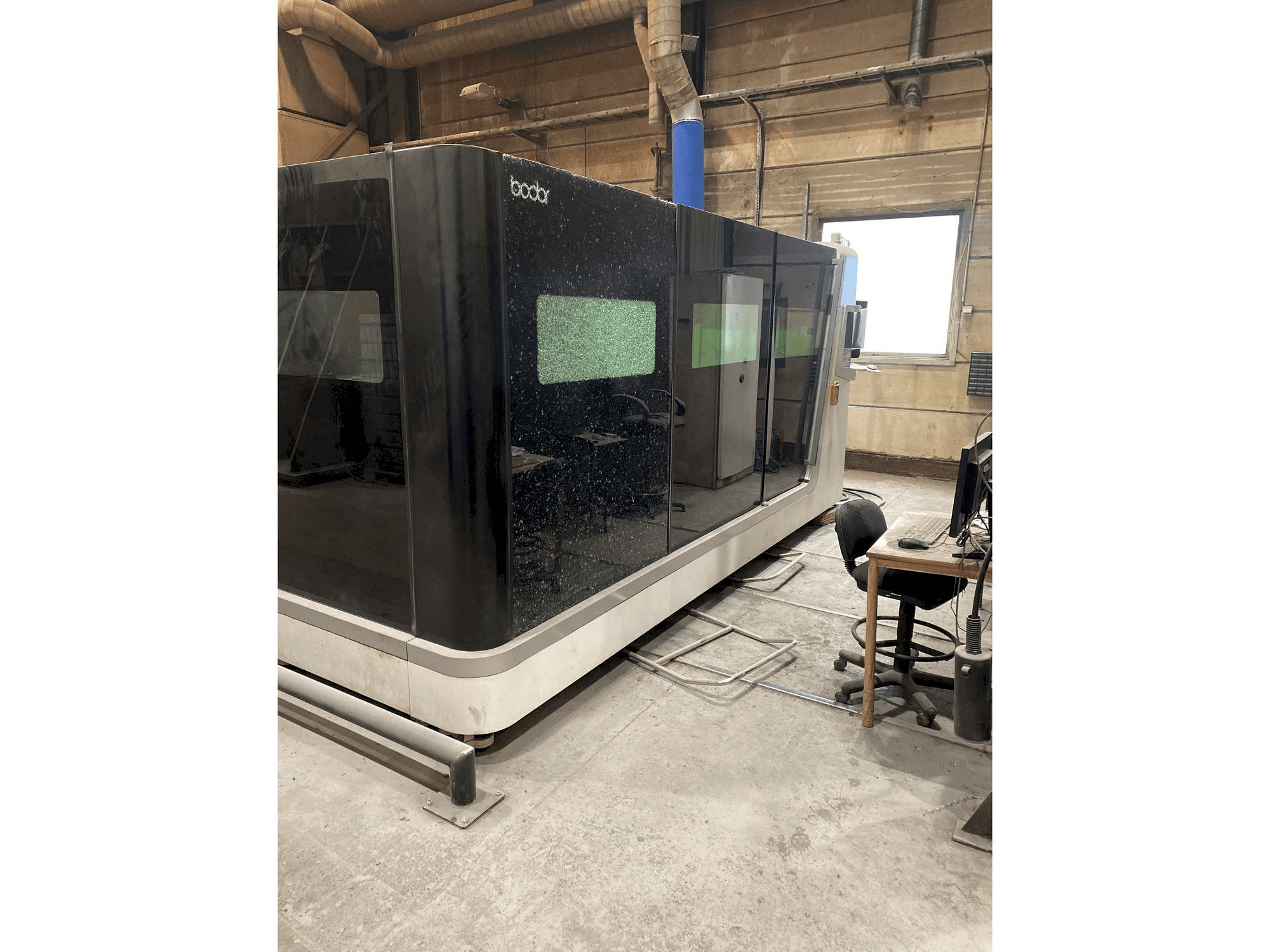 Masina Bodor S2040 eestvaade