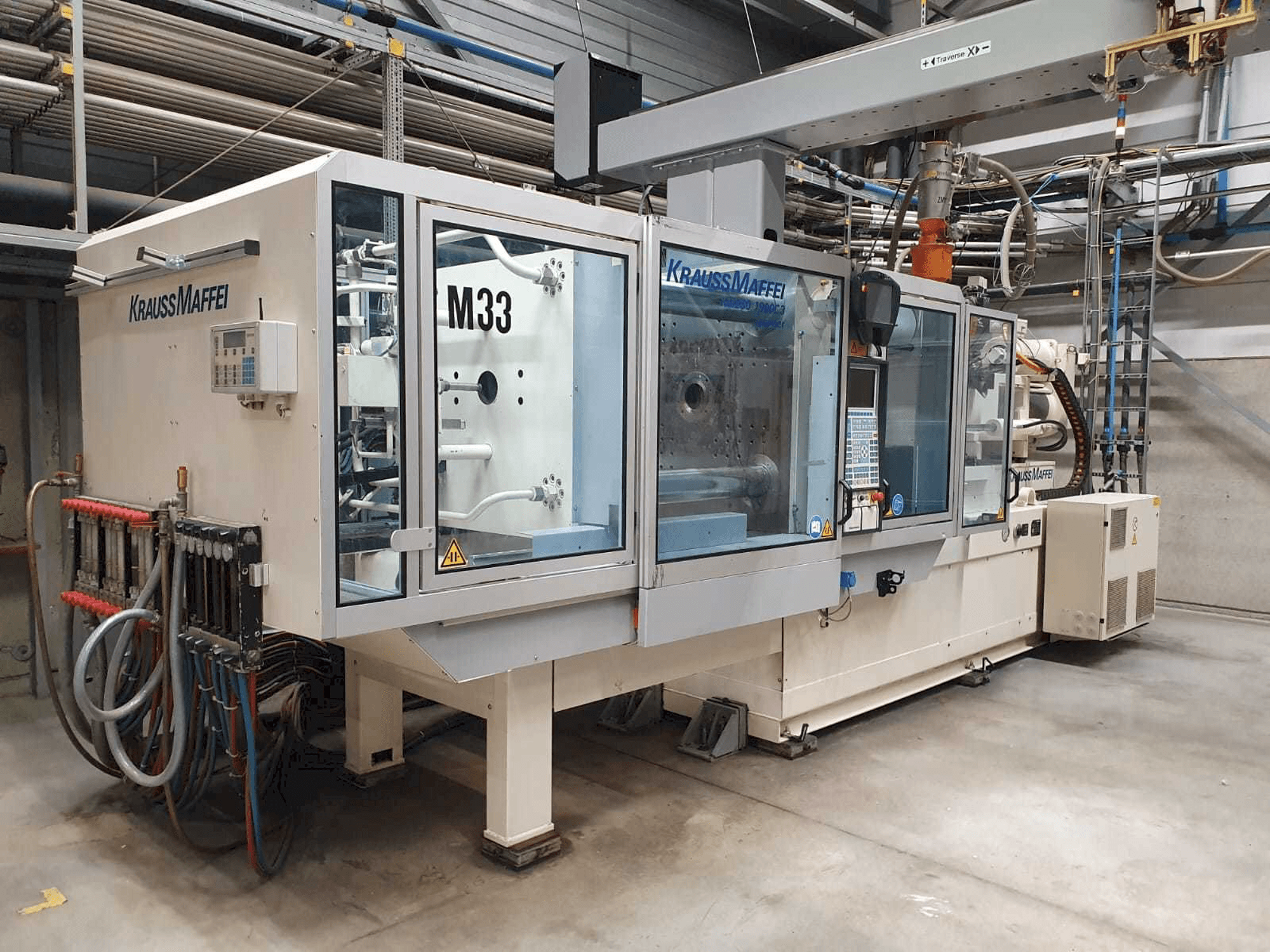 Masina Krauss Maffei 280-1900 C3 eestvaade