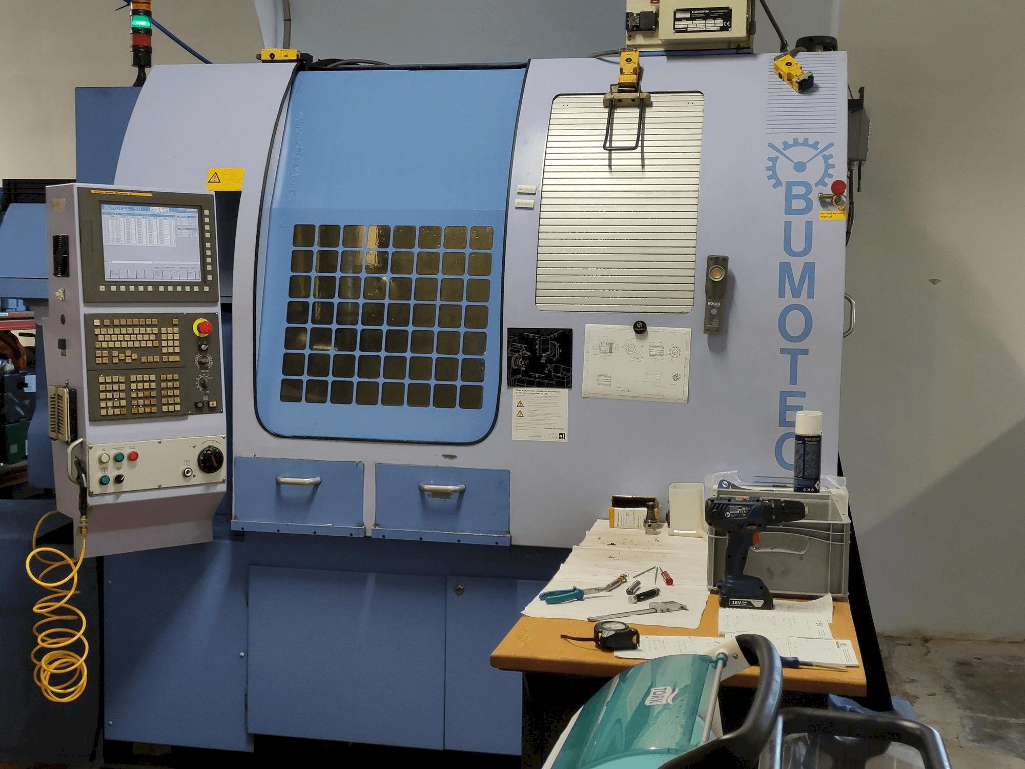 Masina Bumotec S-192FT eestvaade