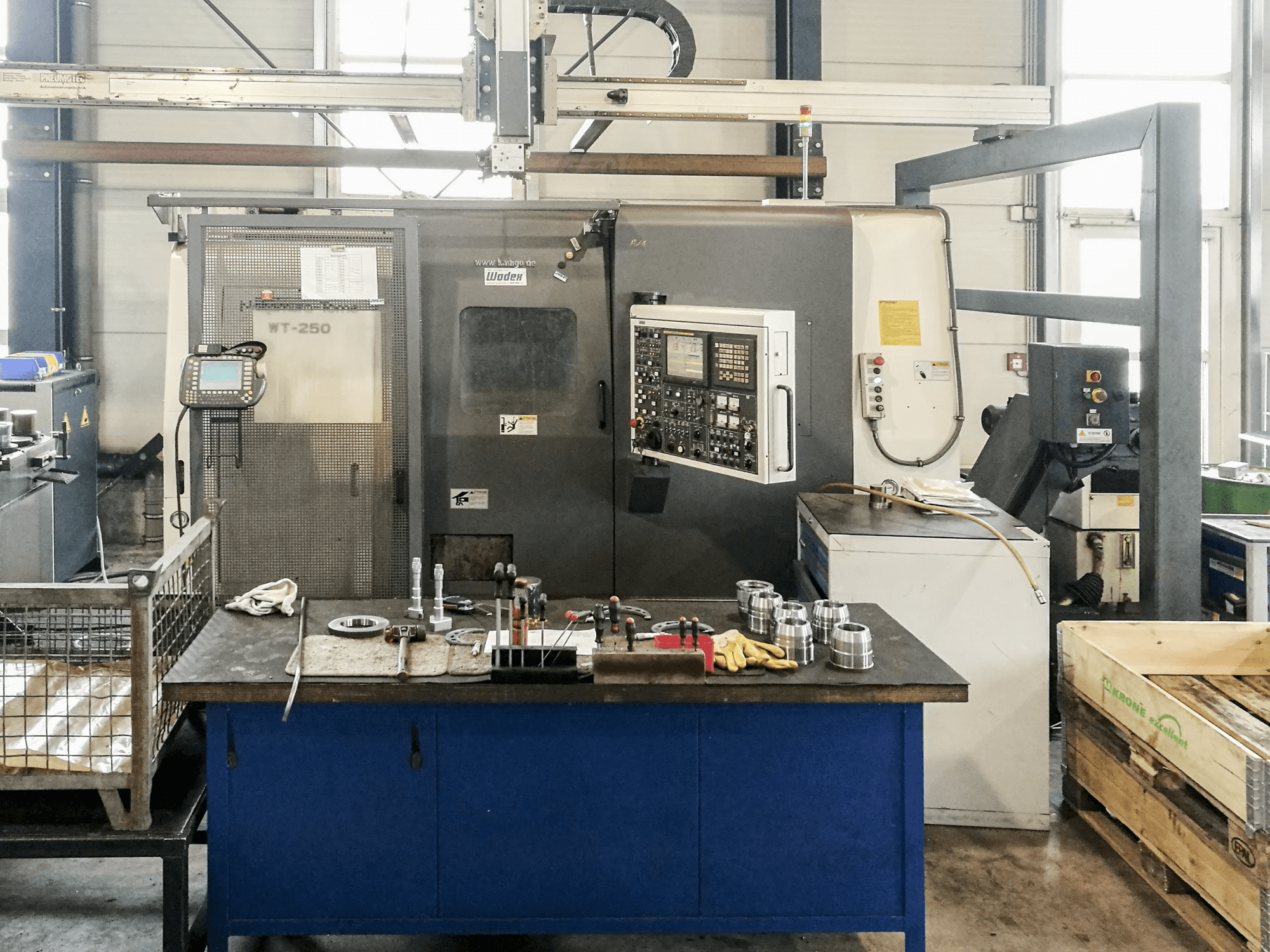 Masina NAKAMURA WT-250 eestvaade