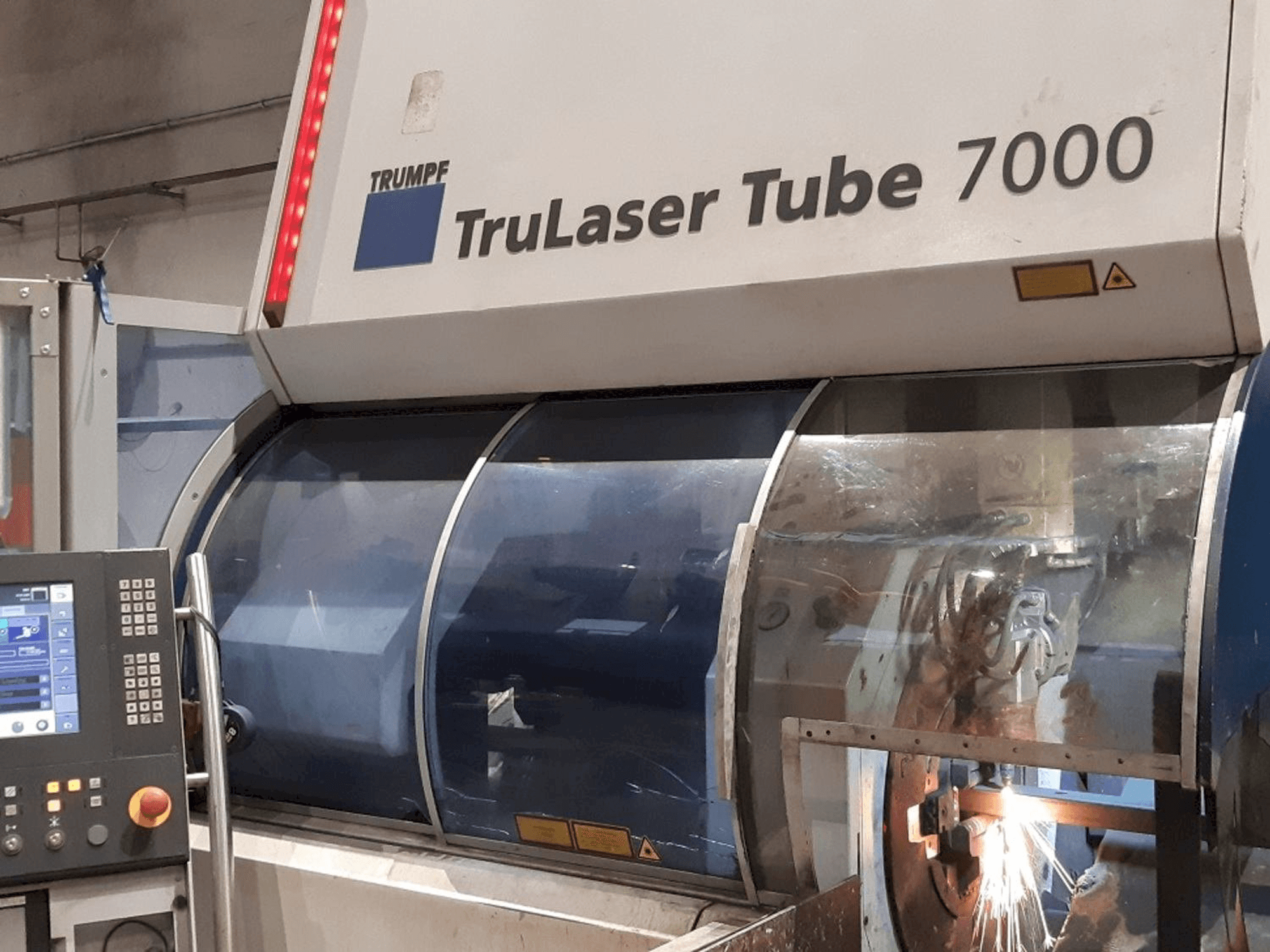 Masina Trumpf TruLaser Tube 7000 eestvaade
