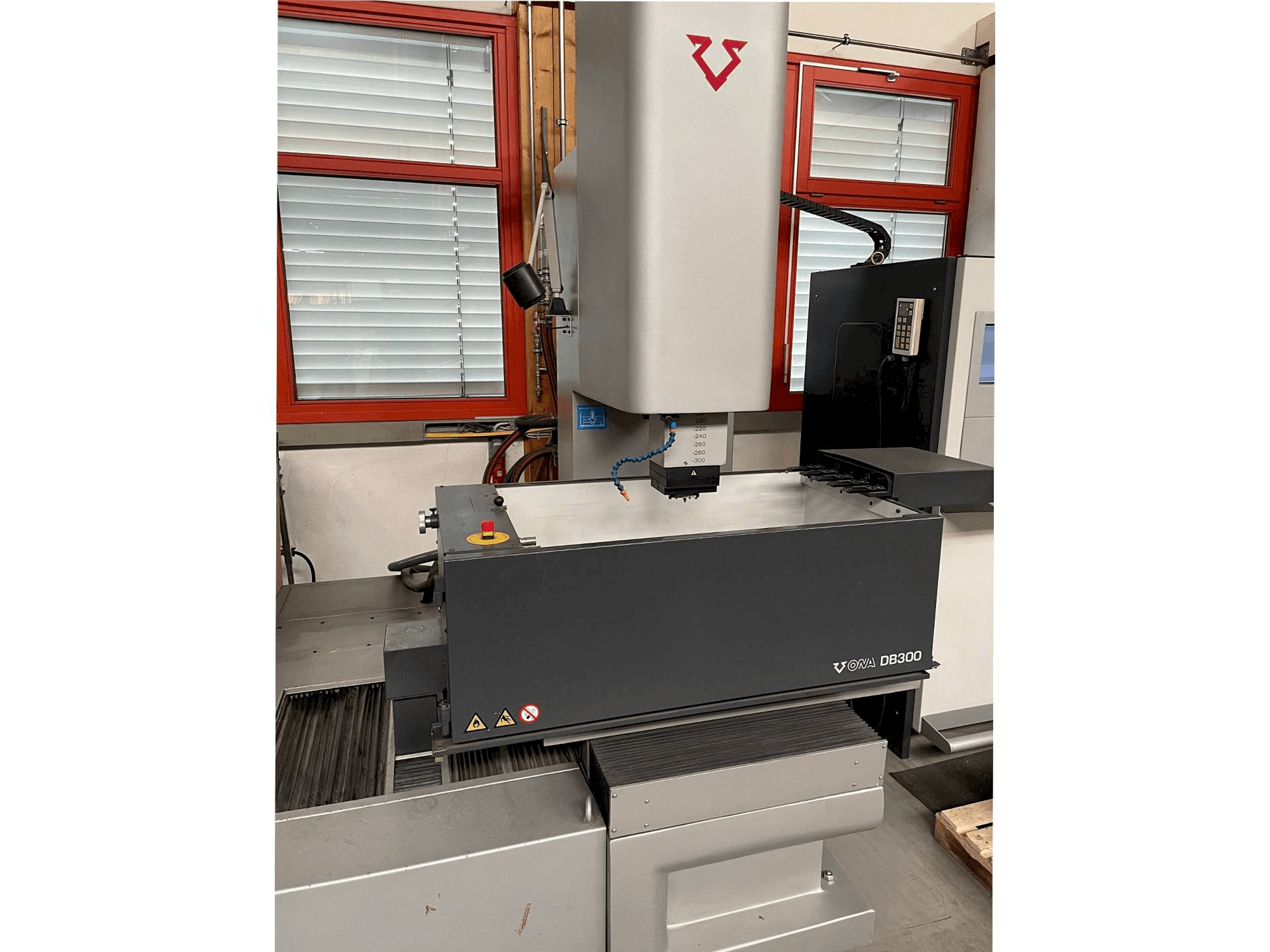 Masina ONA D830 eestvaade