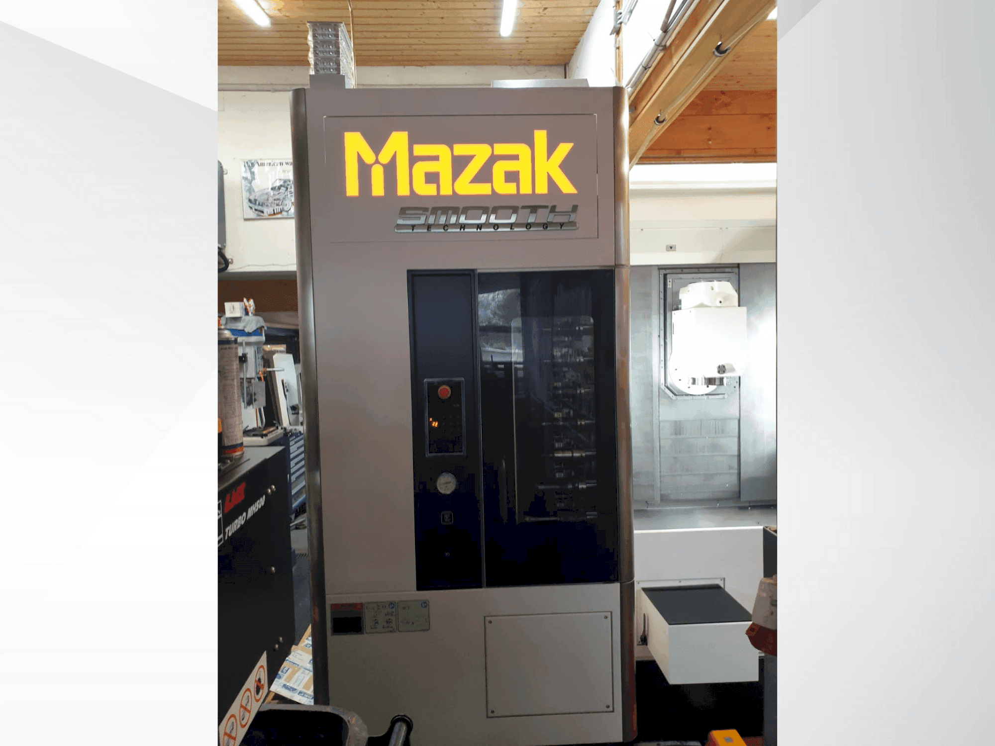 Masina Mazak INTEGREX j-200S eestvaade