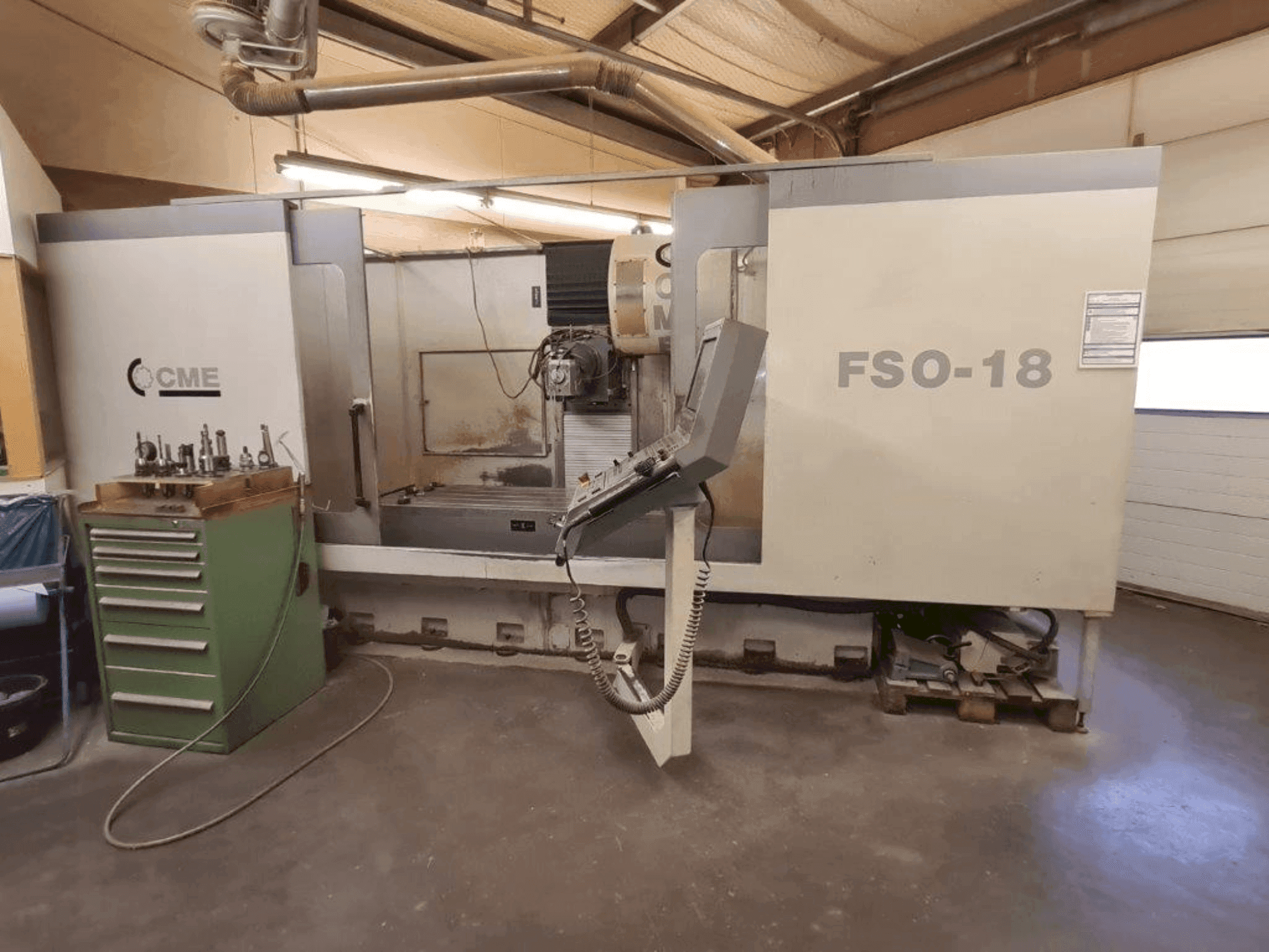Masina CME FSO-18 eestvaade